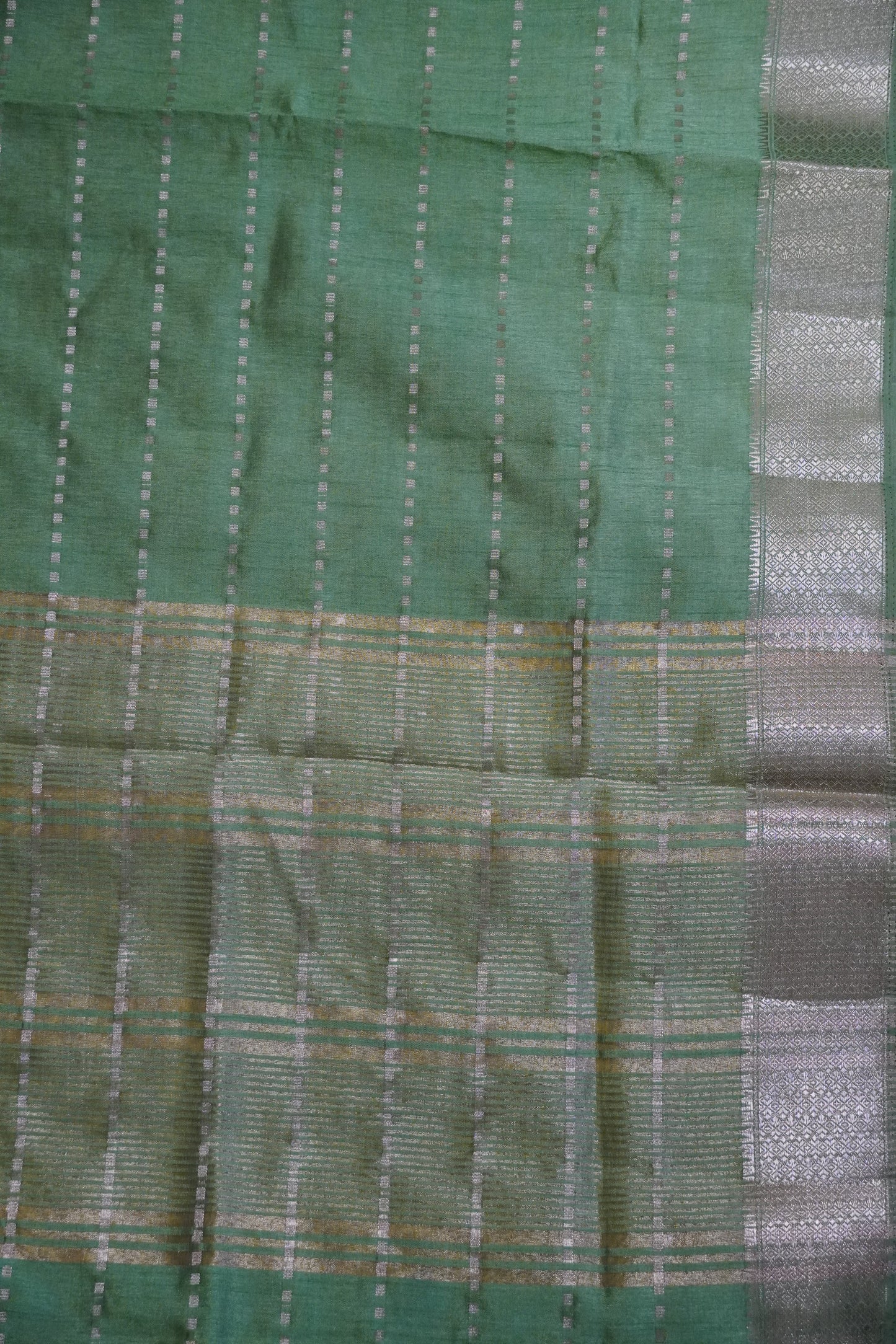 Semi Tussar Saree - Square Buta Green