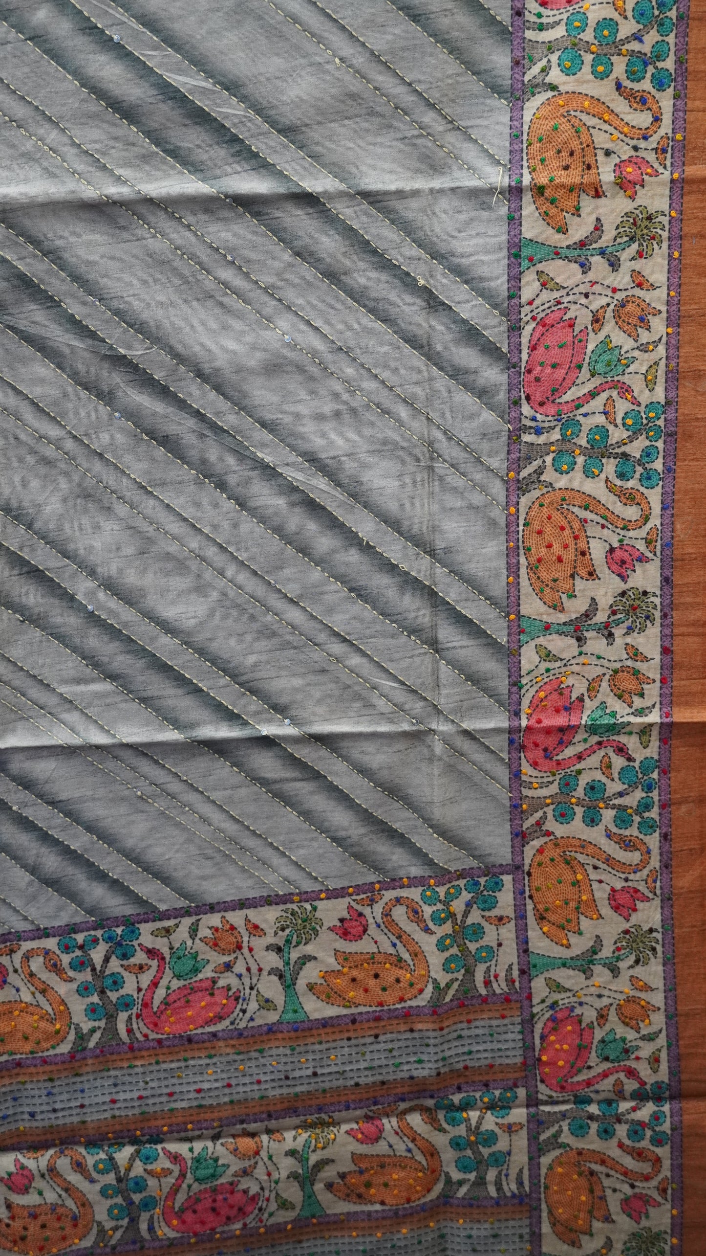 Semi Tussar Saree With French Knot & Kantha Work - Grey