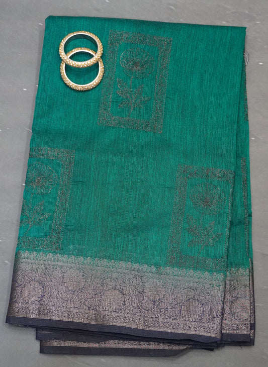 Bamboo Silk Saree-Peacock Green Frame Flower Embryoid