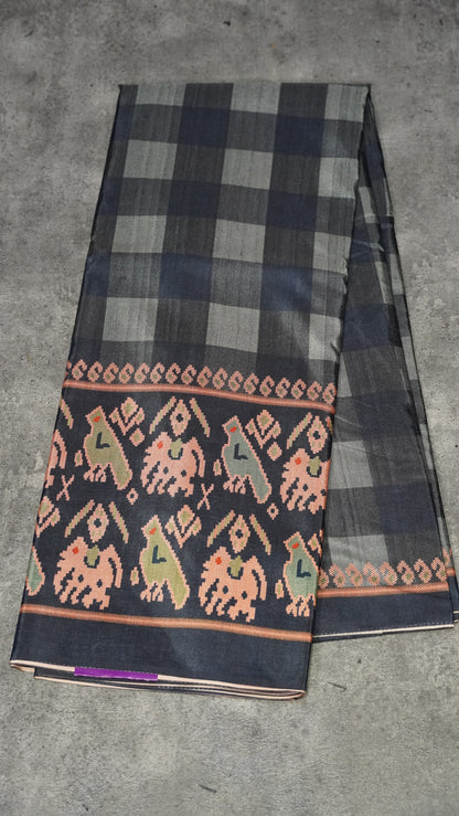 Semi Tussar Saree Checkered Pattern Black to Grey