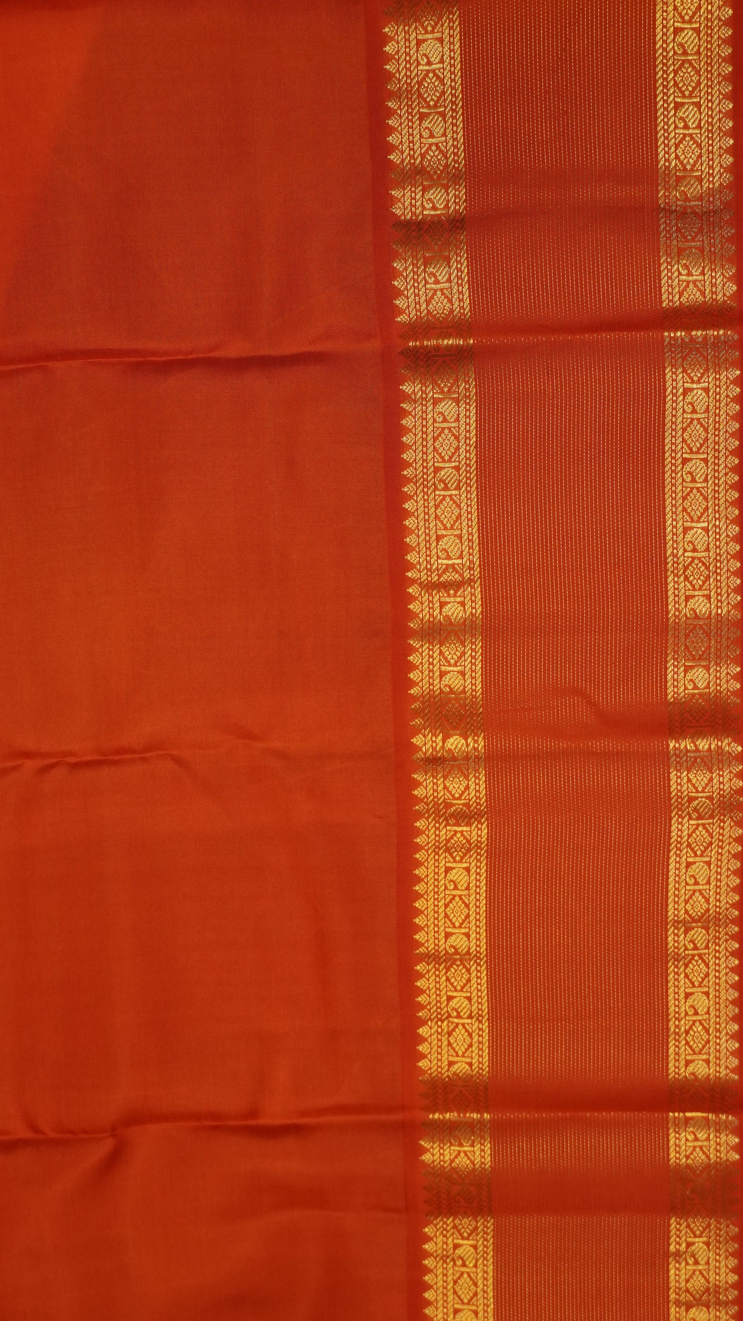 Pure Kanjivaram Silk Saree -Retapet Vairaoosi Border-Green