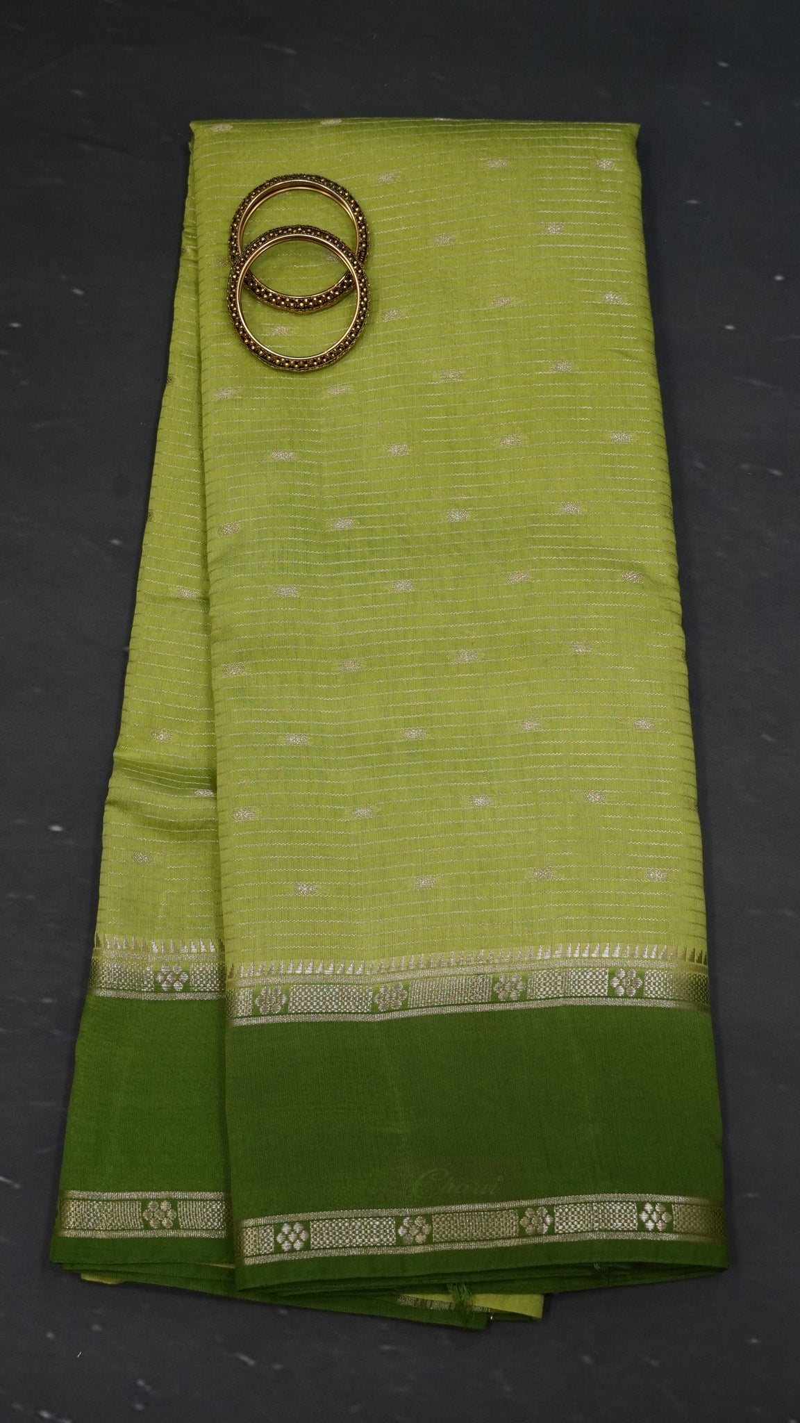 Viscose Saree-Floral Rettapet -Light Green