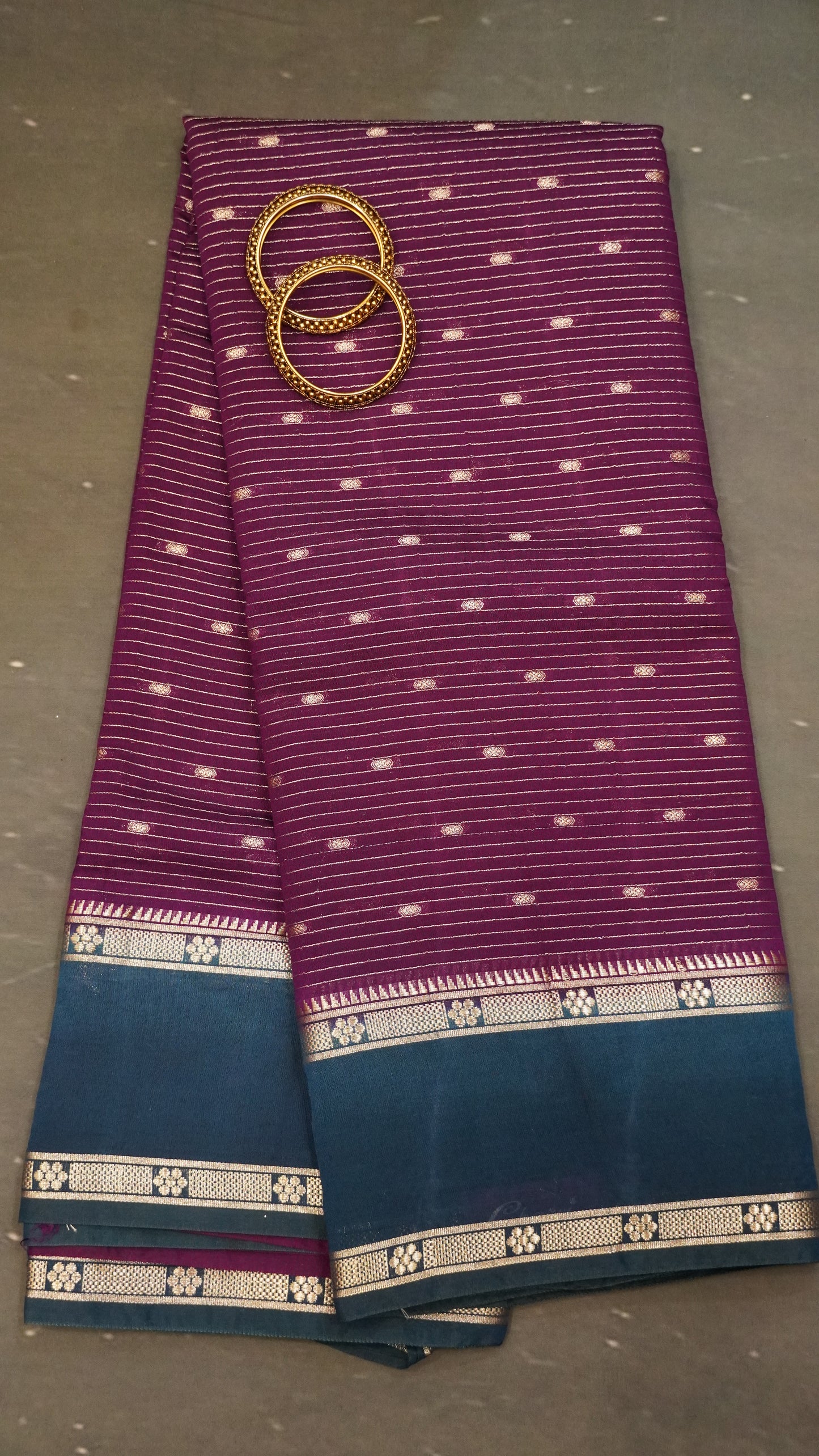 Viscose Saree-Floral Rettapet - Voilet