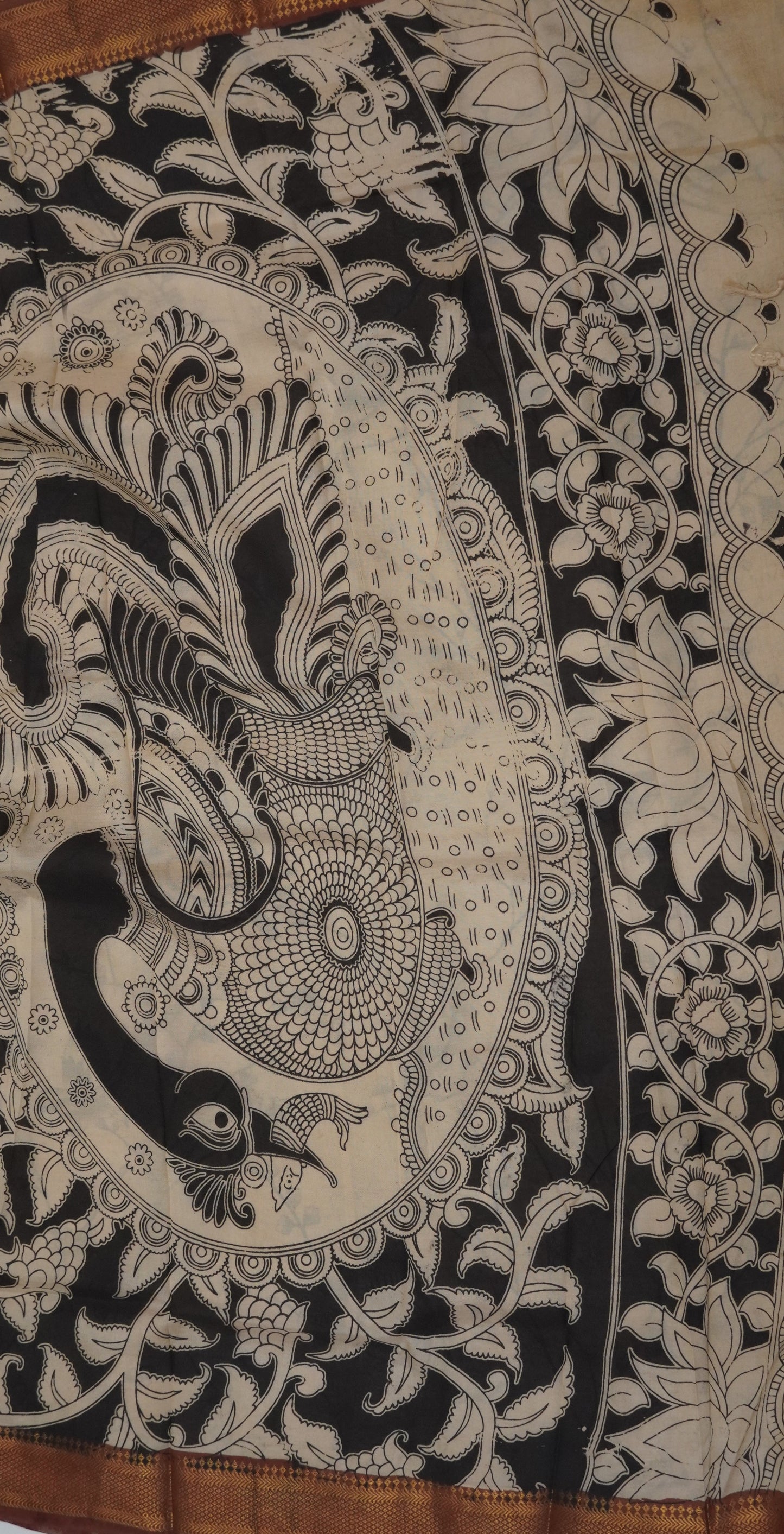 Kalamkari Silk Saree-Beige in Paisley Motifs with Contrast Border