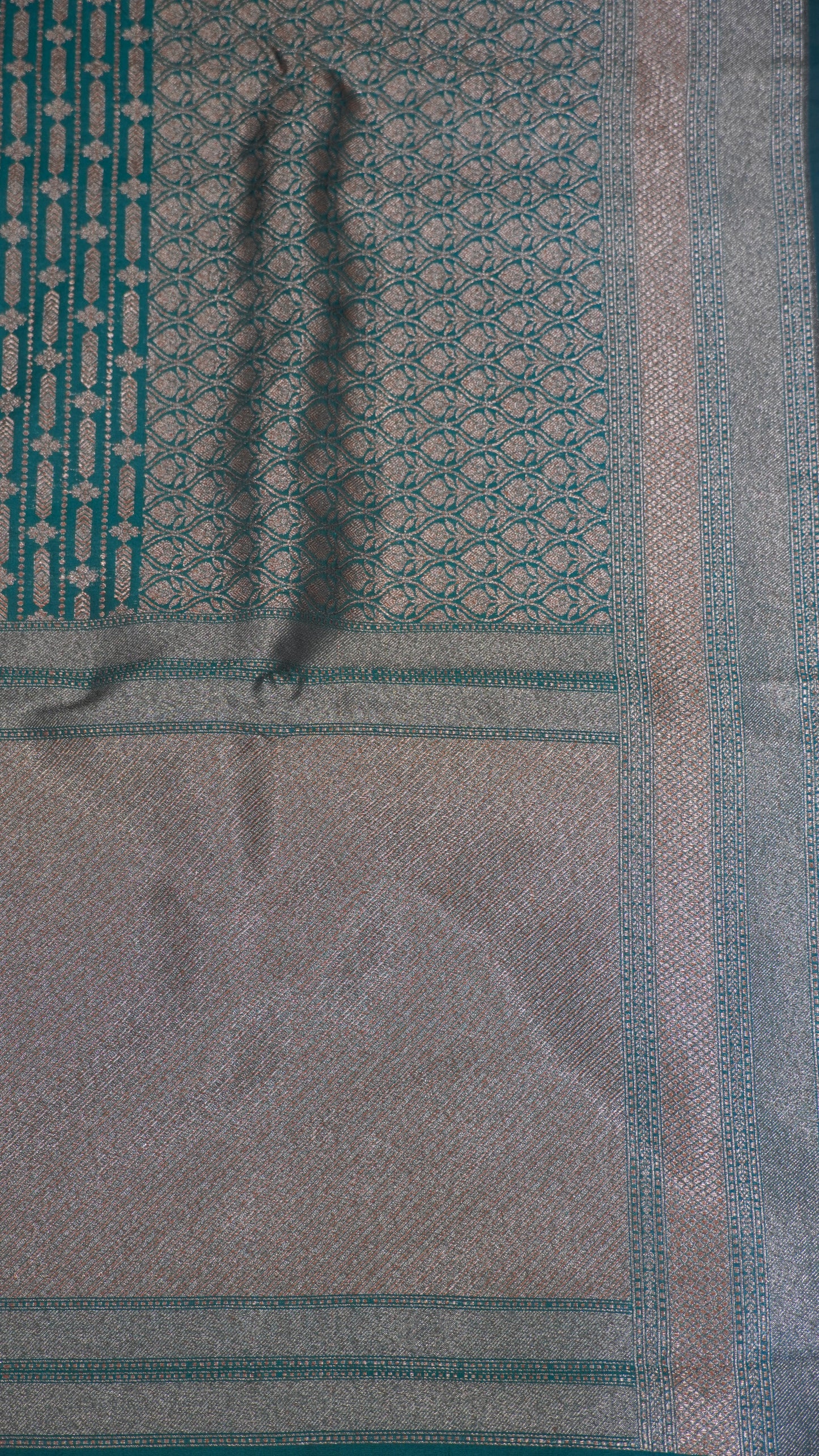 Semi Banarasi Uppada Silk Saree-Peacock green