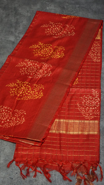 Bhagalpur Cotton Saree Checks Red