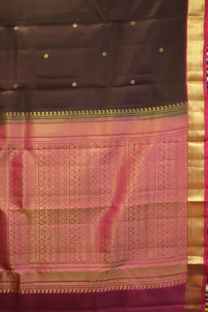 Akshayam - Pure Kanjivaram Saree - Wine-Magenta