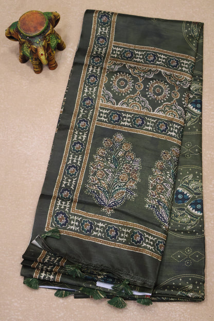 Paper Silk Saree-Mehandi Green Round Fish Pattern