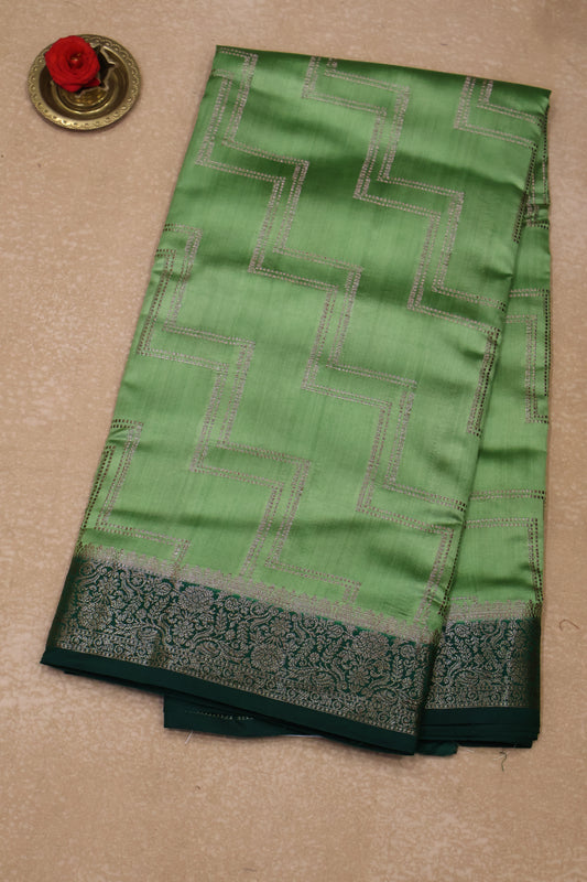 Pure Banarasi Saree Chiniya Silk -Light Green