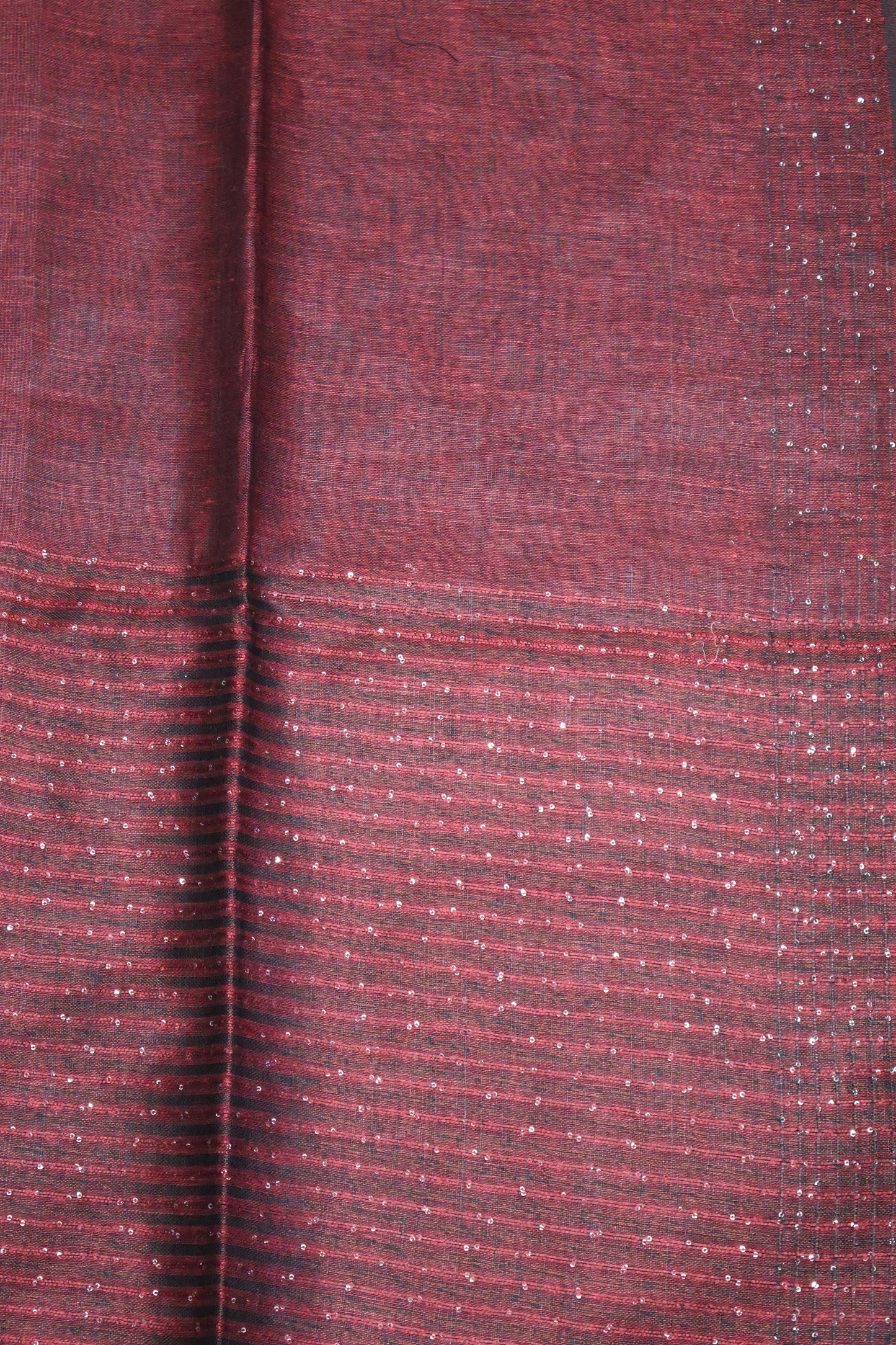 Linen Saree -Maroon Wavy Chumki