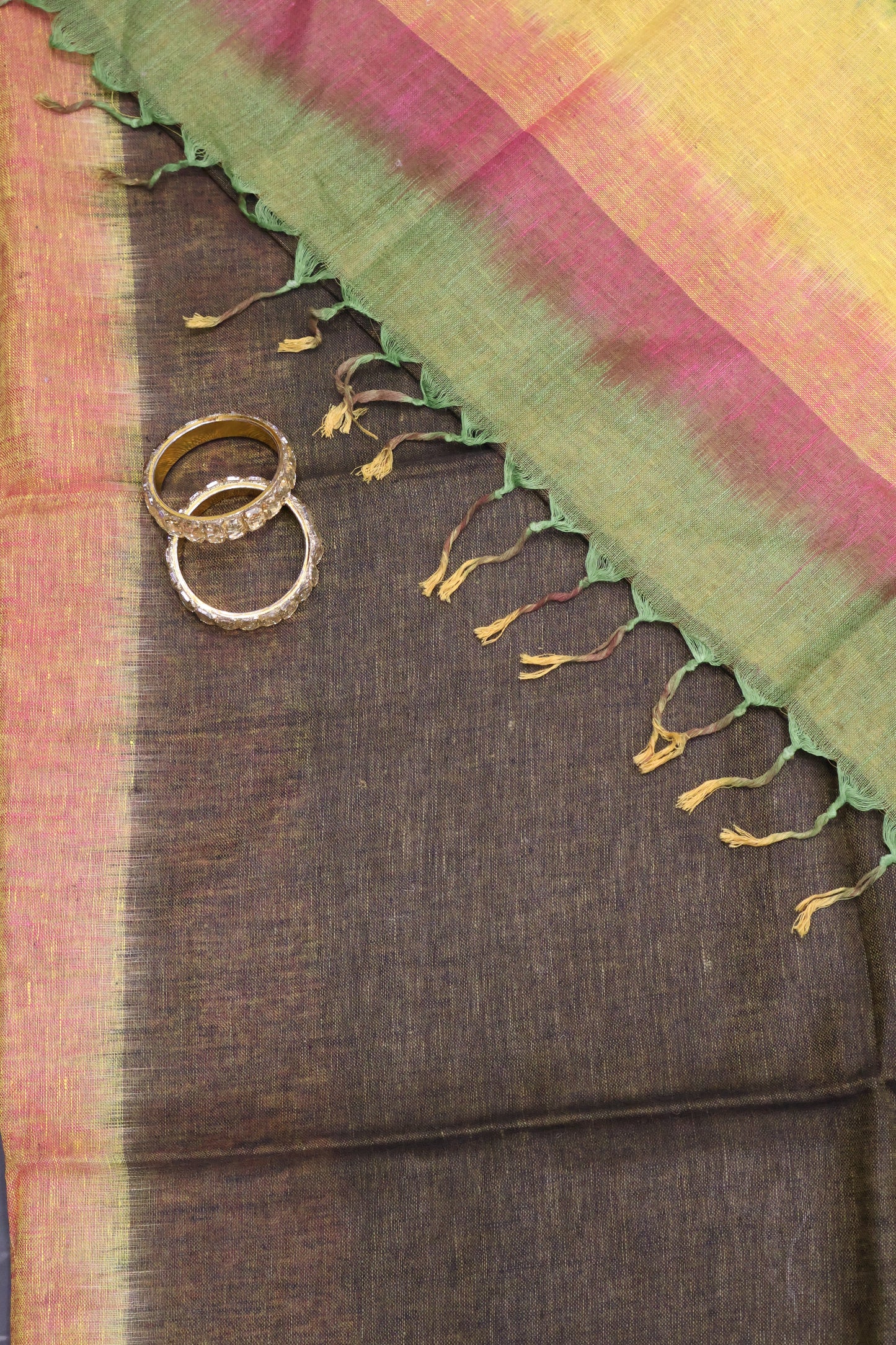 Linen Saree - Dark Mehandi Green Ikkat Weaving