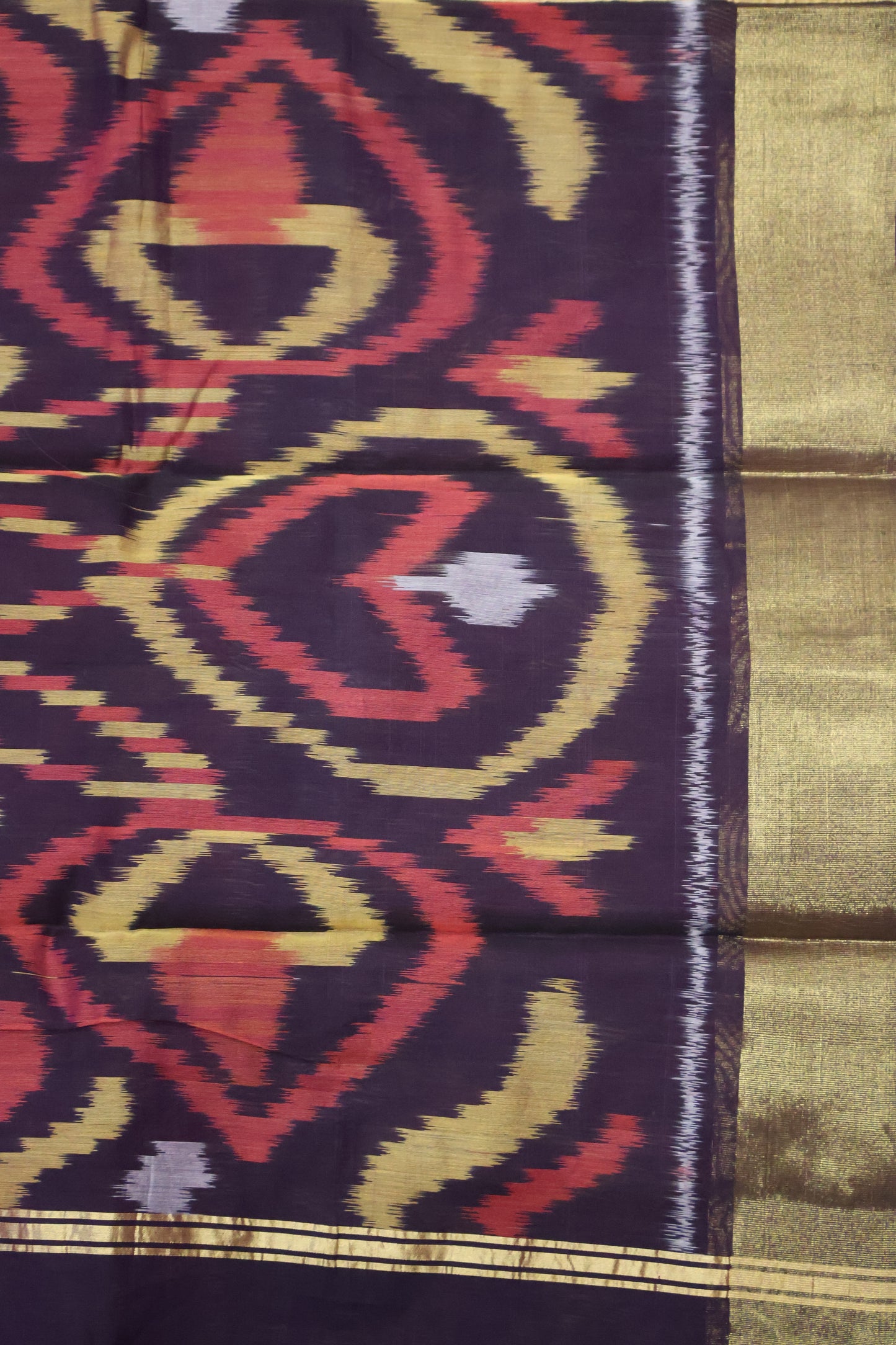 Pochampally Silk Cotton- Purple-Red ikkat Pattern
