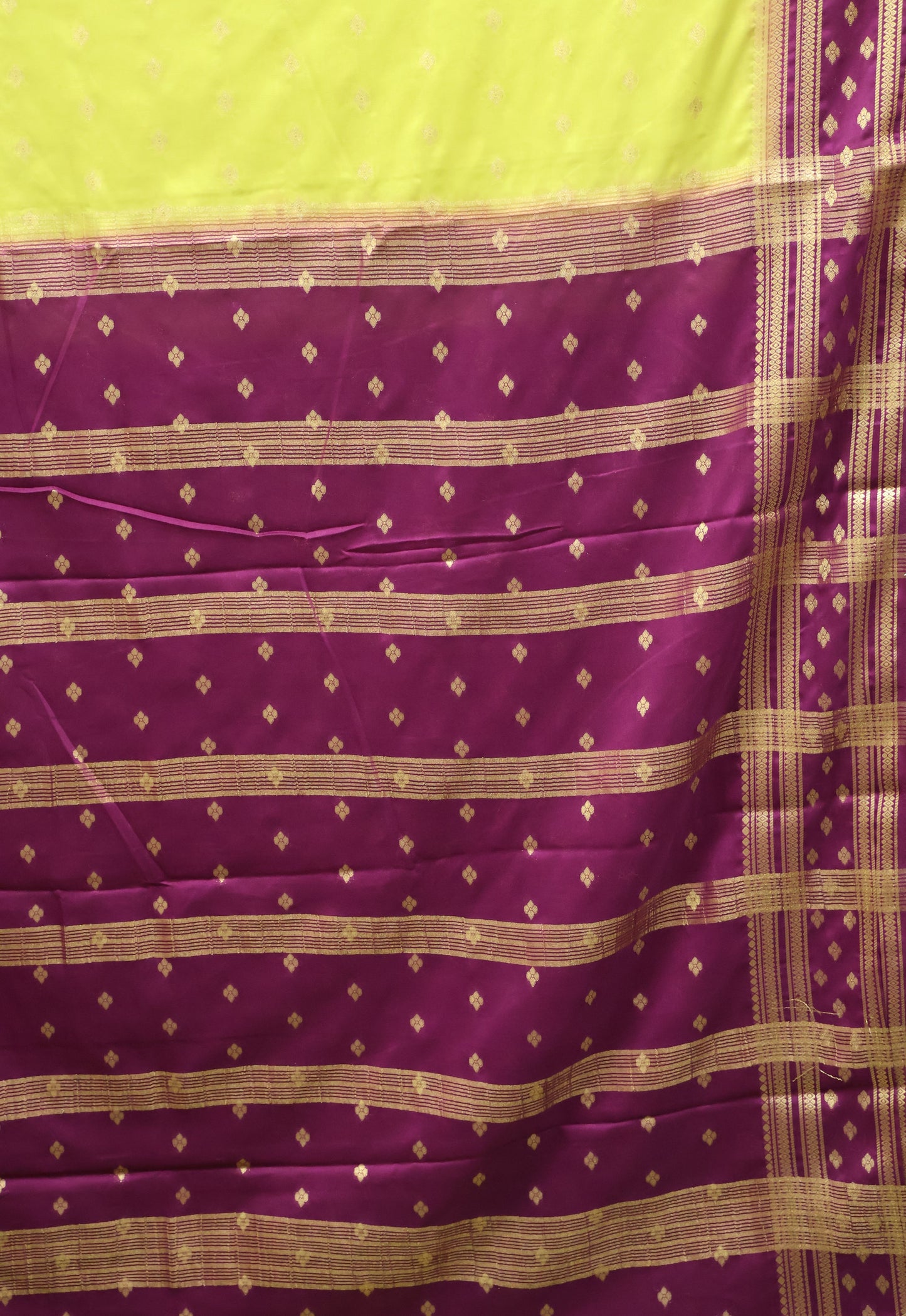 Semi Mysore Silk Saree-Mehandhi Green Floral Buta