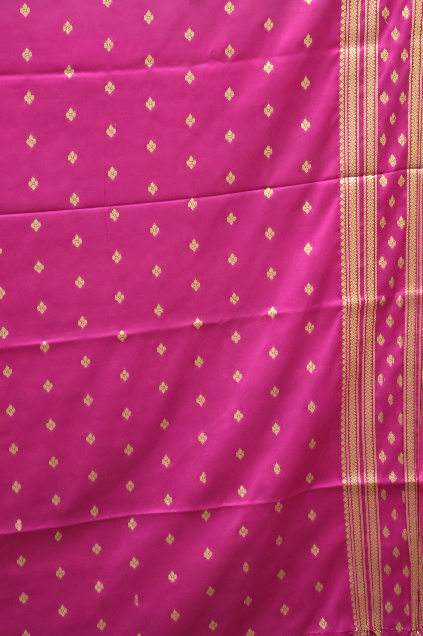 Semi Mysore Silk Saree-Green-Pink Floral Buta