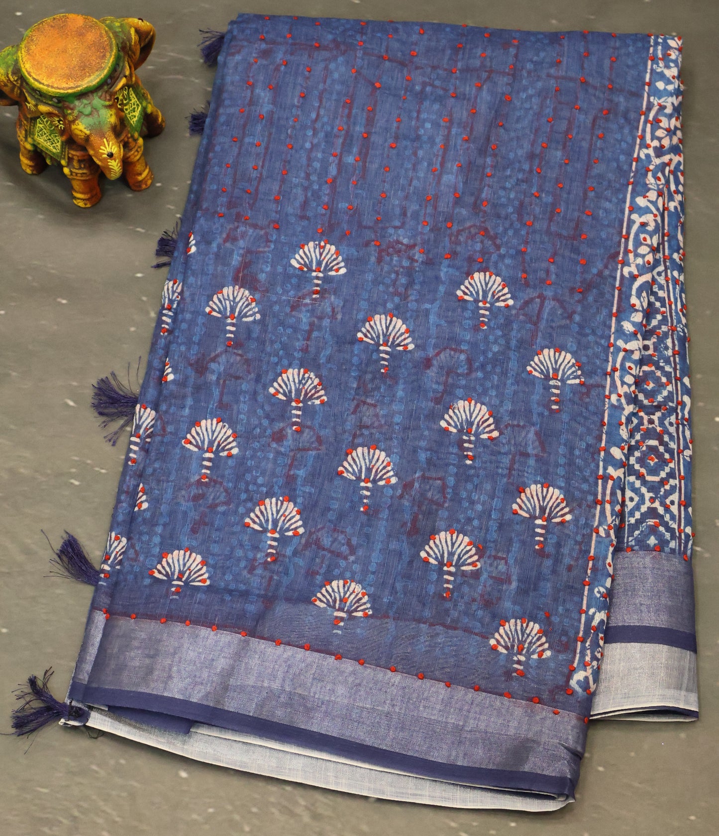 Indigo Linen - Blue Floral Red Kantha Work