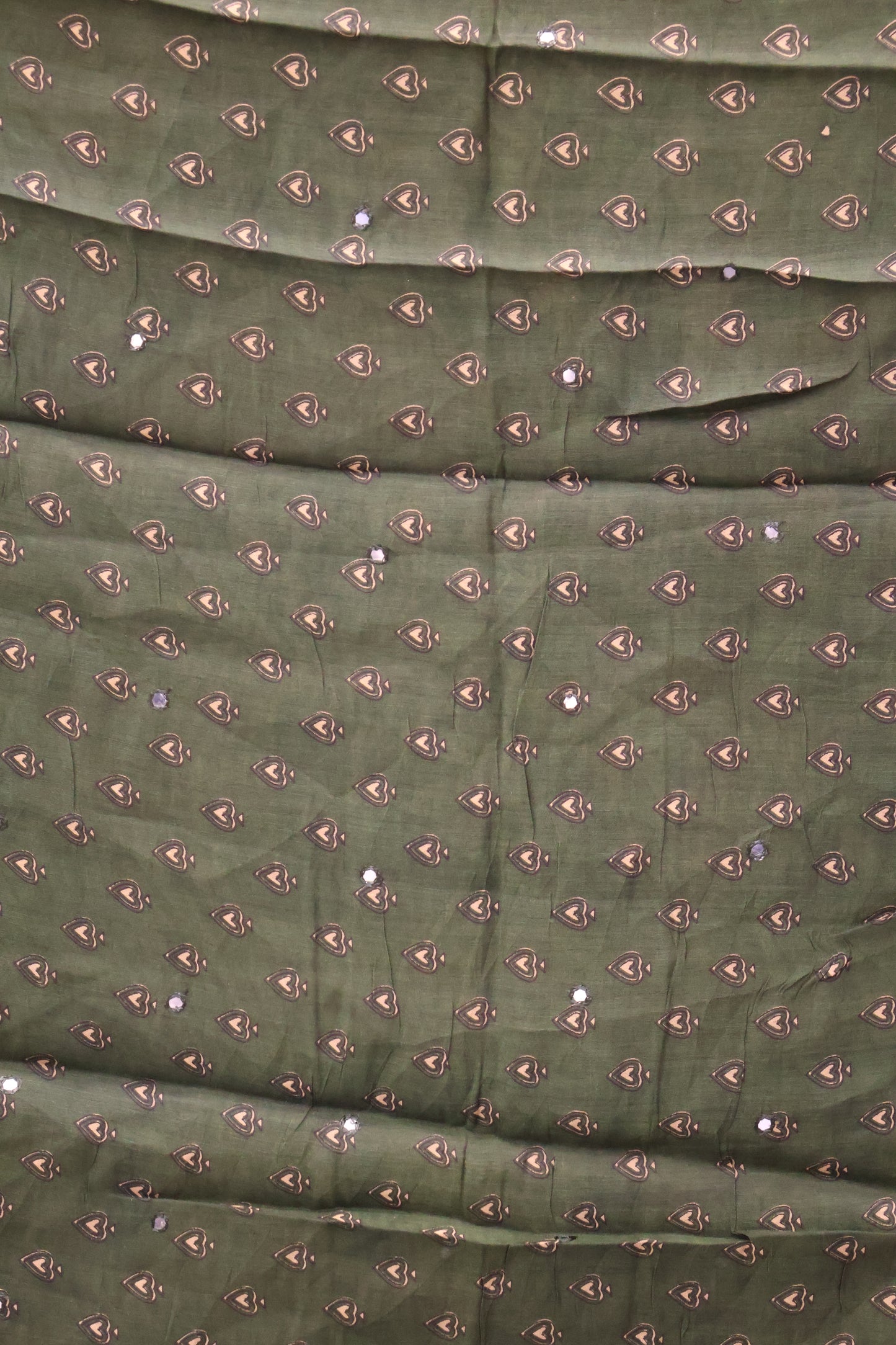 Malai Cotton Saree- Lite Green Zig Zag Mirror Work