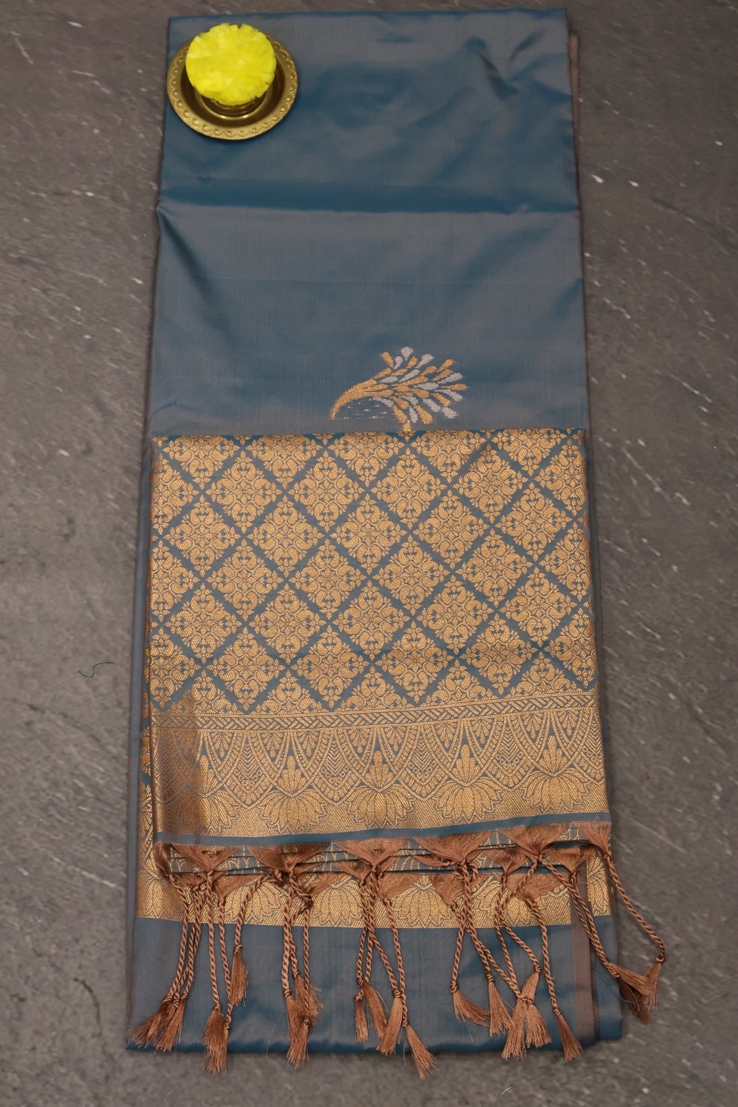 Semi Soft Silk Saree-Floral Pattern-Peacock Blue