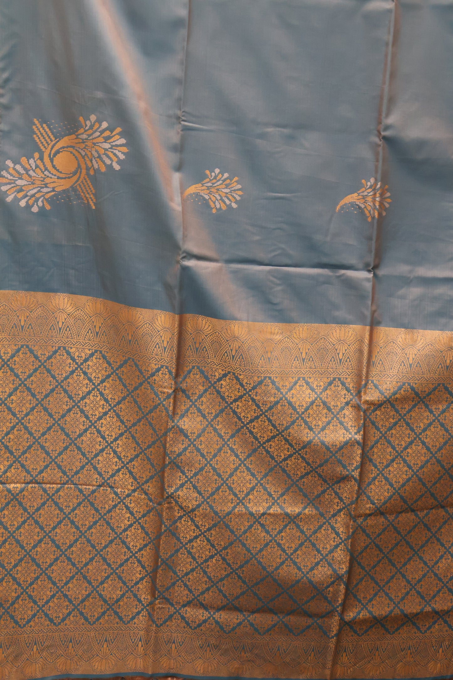 Semi Soft Silk Saree-Floral Pattern-Peacock Blue