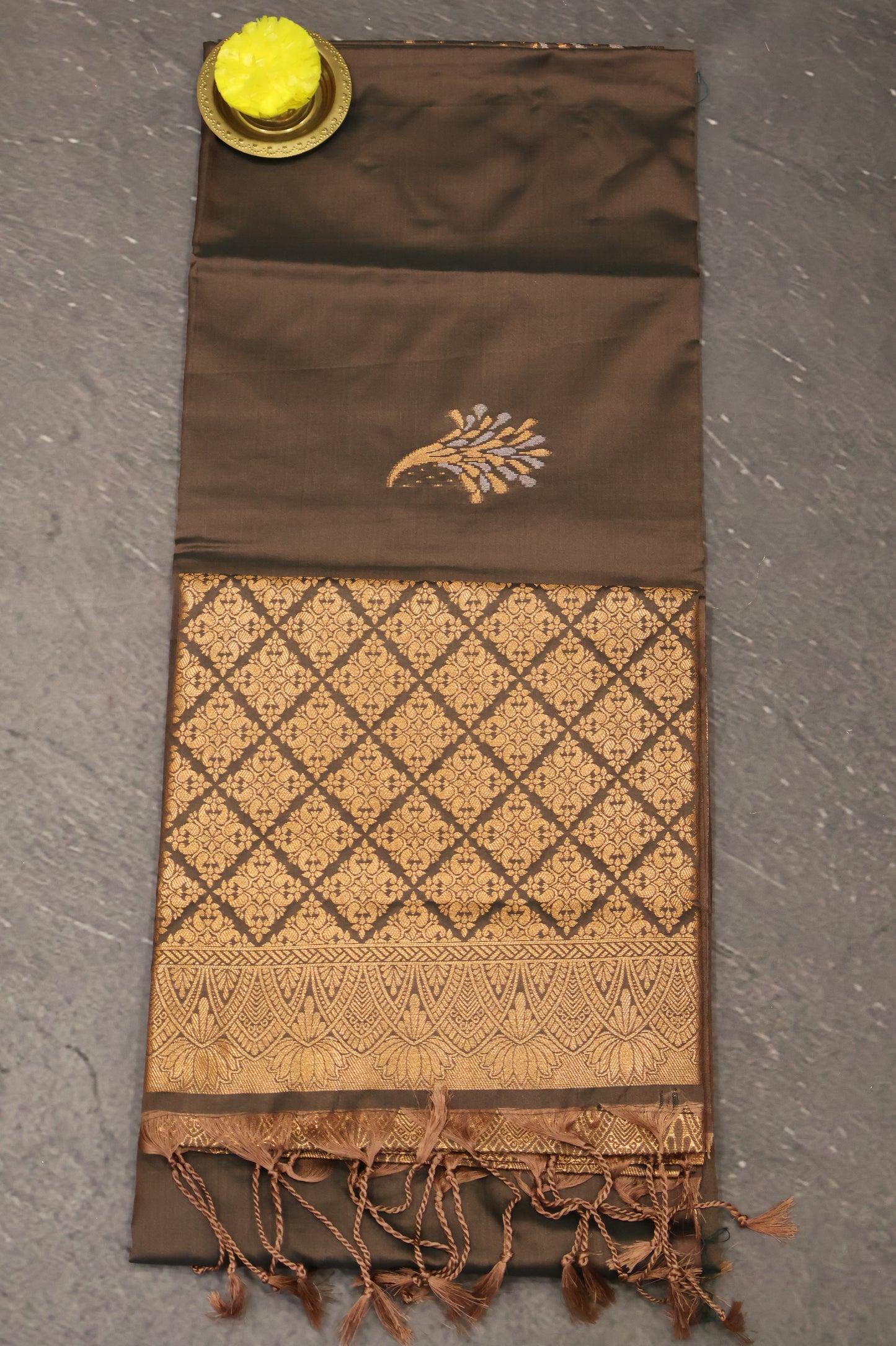 Semi Soft Silk Saree-Floral Pattern-Dark Brown