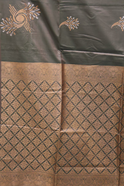 Semi Soft Silk Saree-Floral Pattern-Army Green