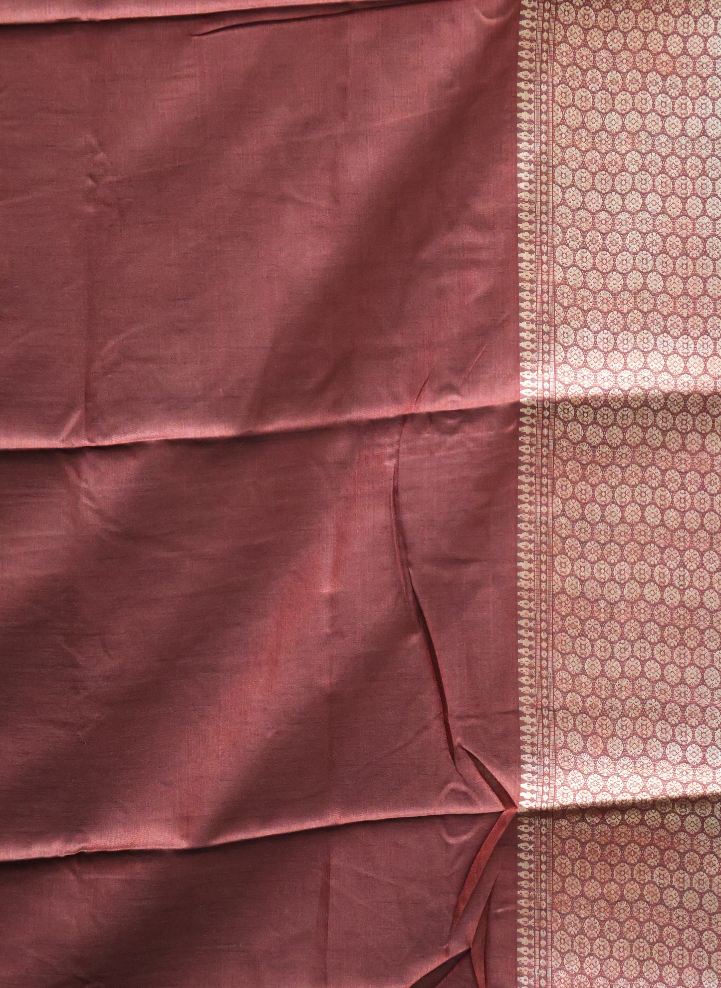 Dola Silk Saree Vine motif-Green