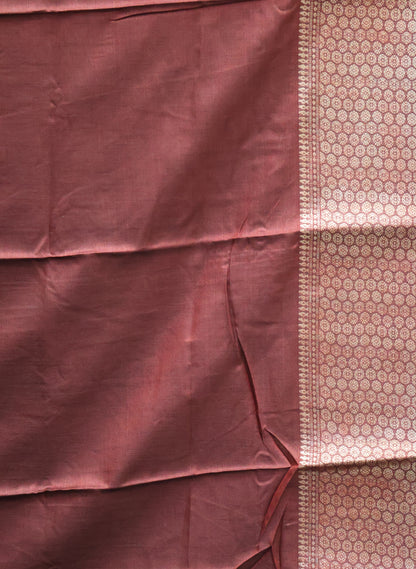 Dola Silk Saree Vine motif-Green