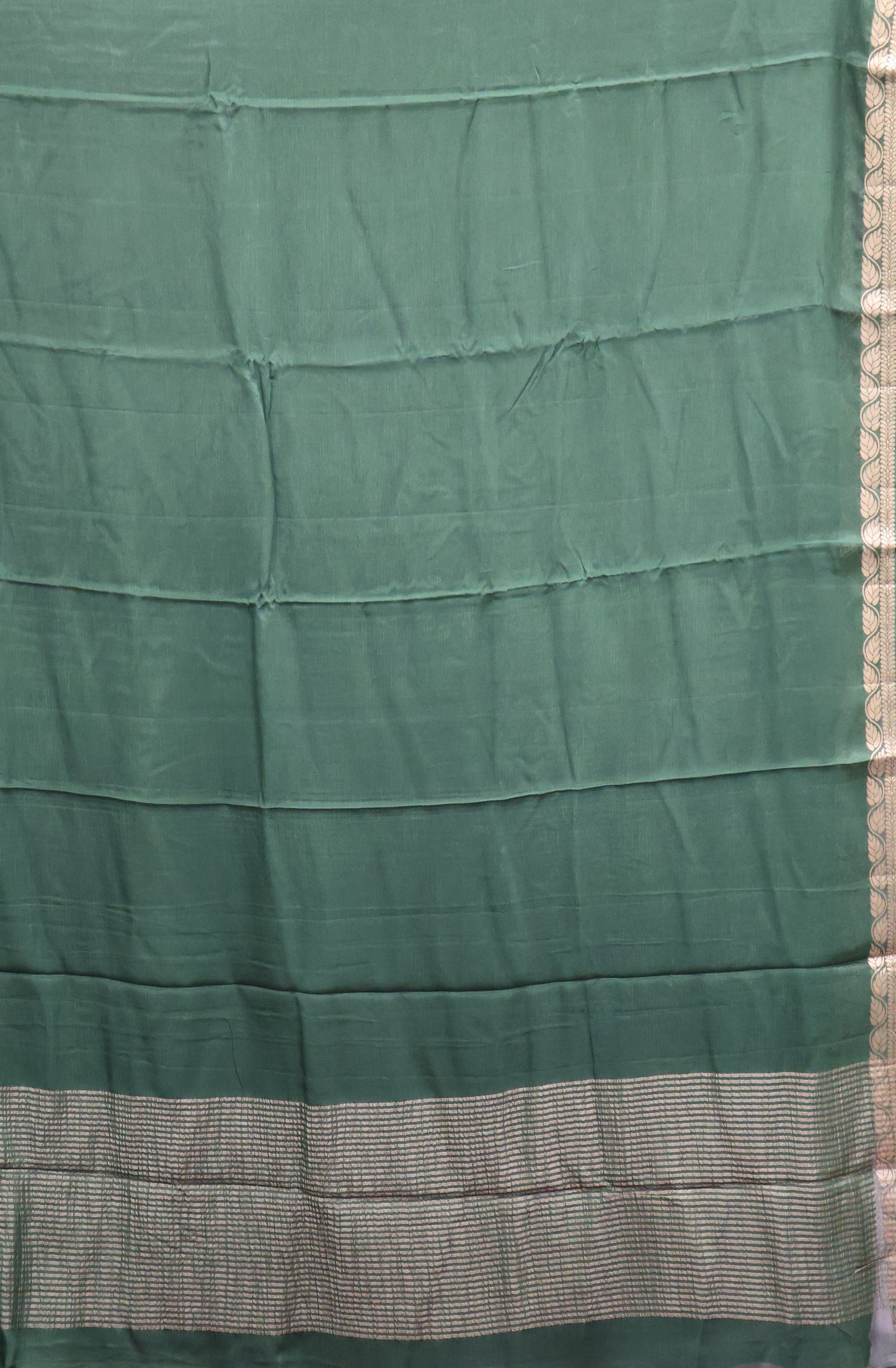 Semi Mysore Silk Saree-Leaf Buta-Bottle Green