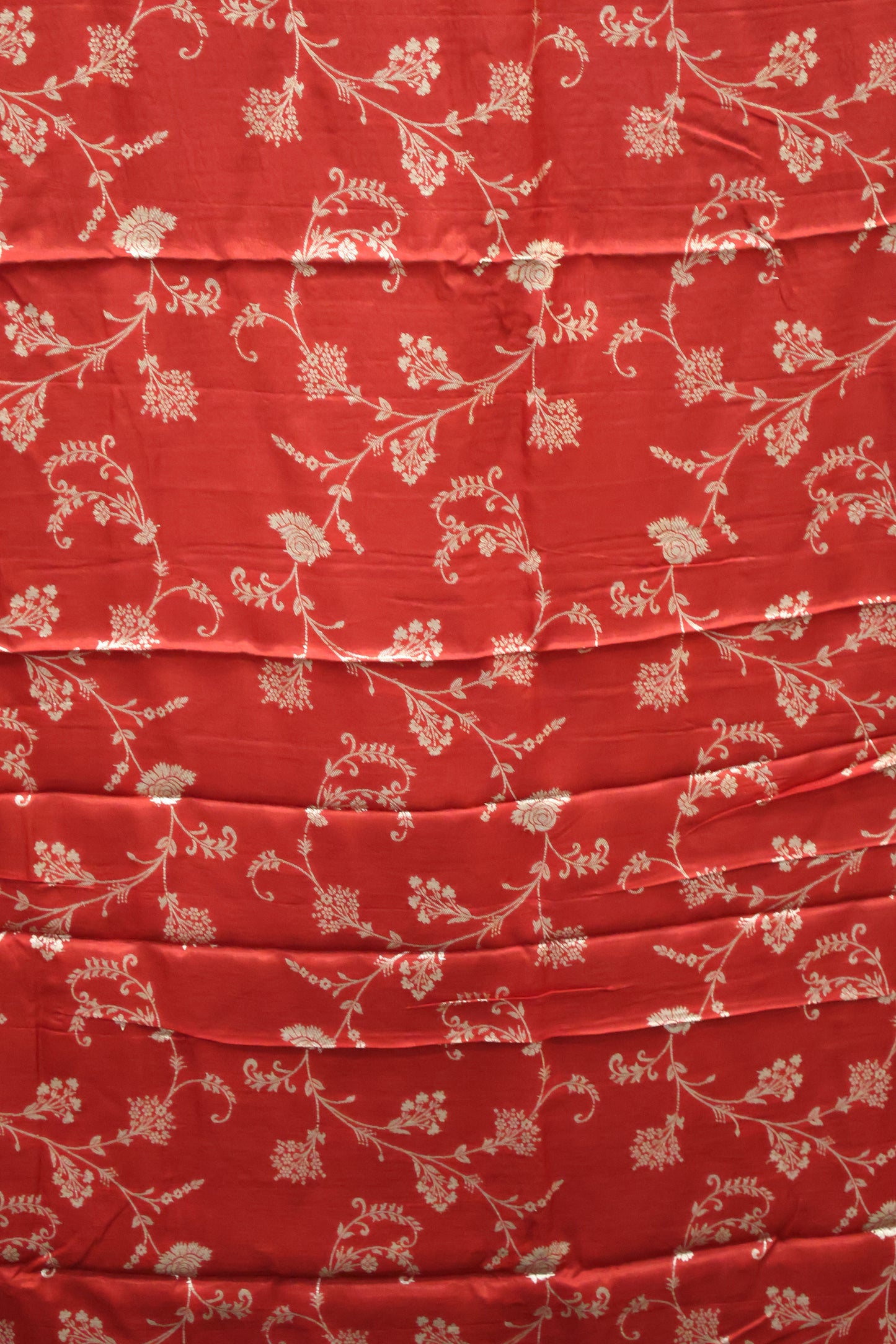 Semi Mysore Silk Saree-Leaf Buta-Bottle Green