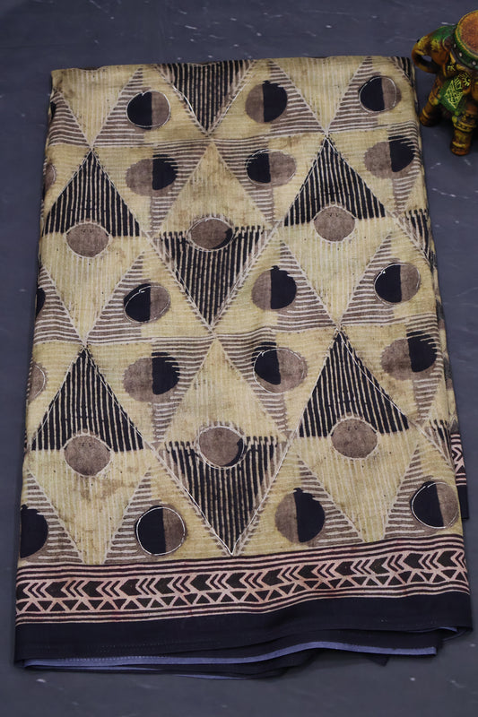 Semi Tussar Soft Saree - Beige Body Geomatric