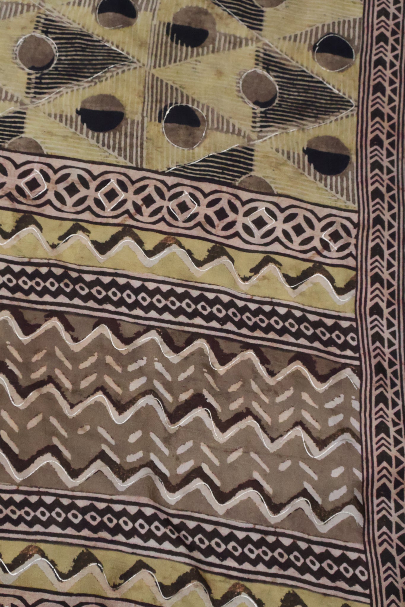 Semi Tussar Soft Saree - Beige Body Geomatric