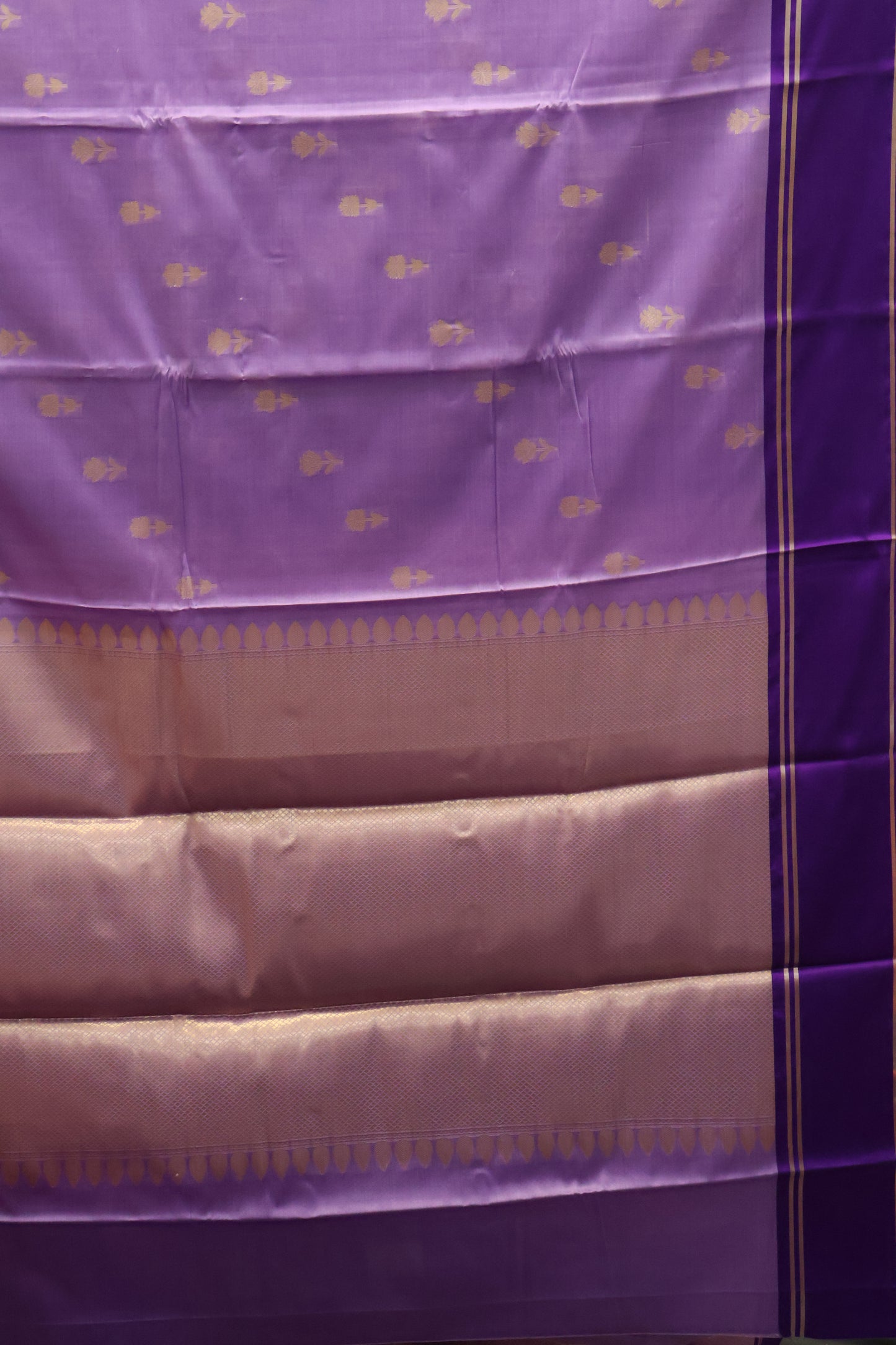 Semi Soft Silk Saree-Voilet Floral