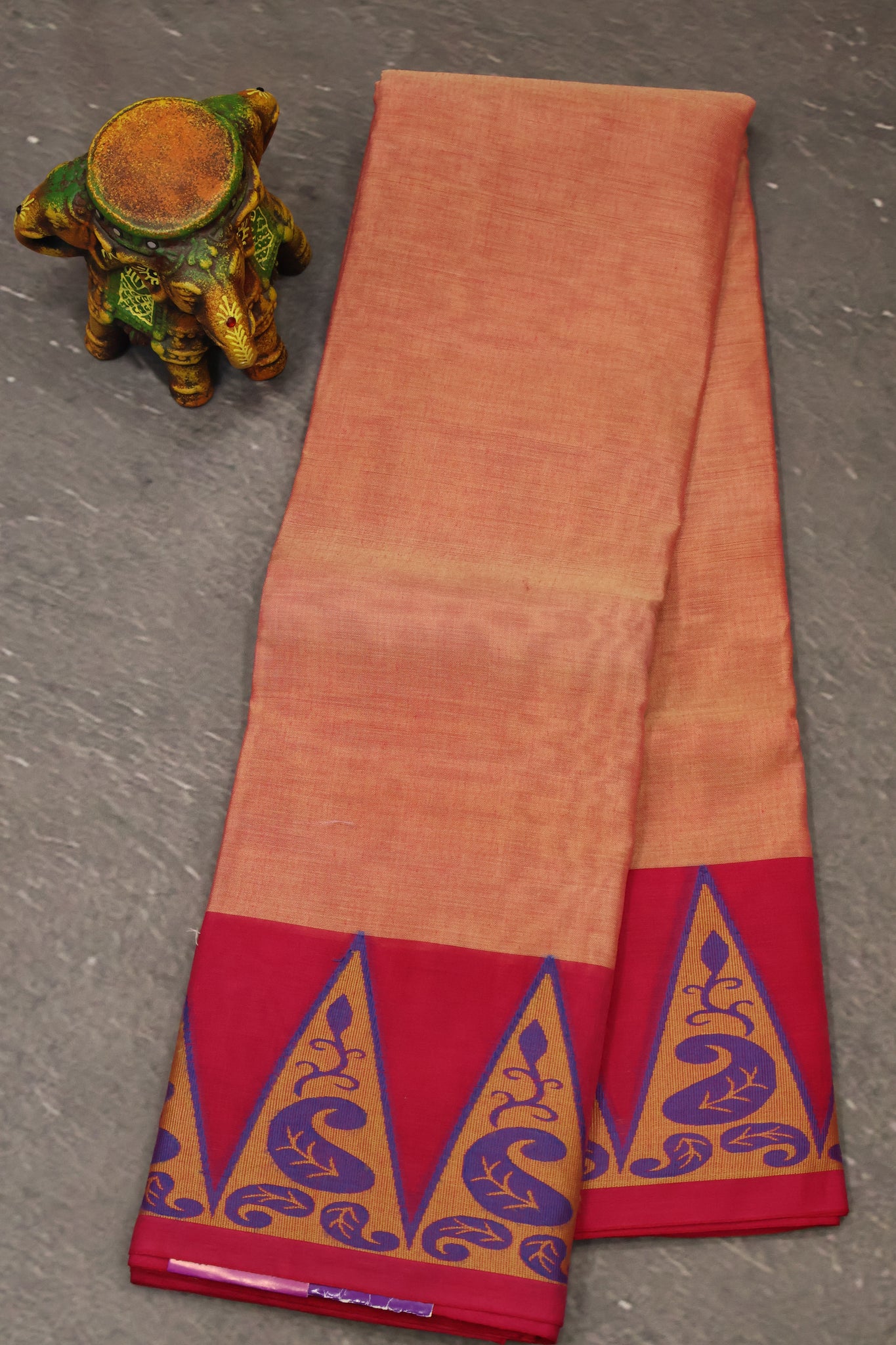 Dakka Cotton- Triangle Border-Pale Orange