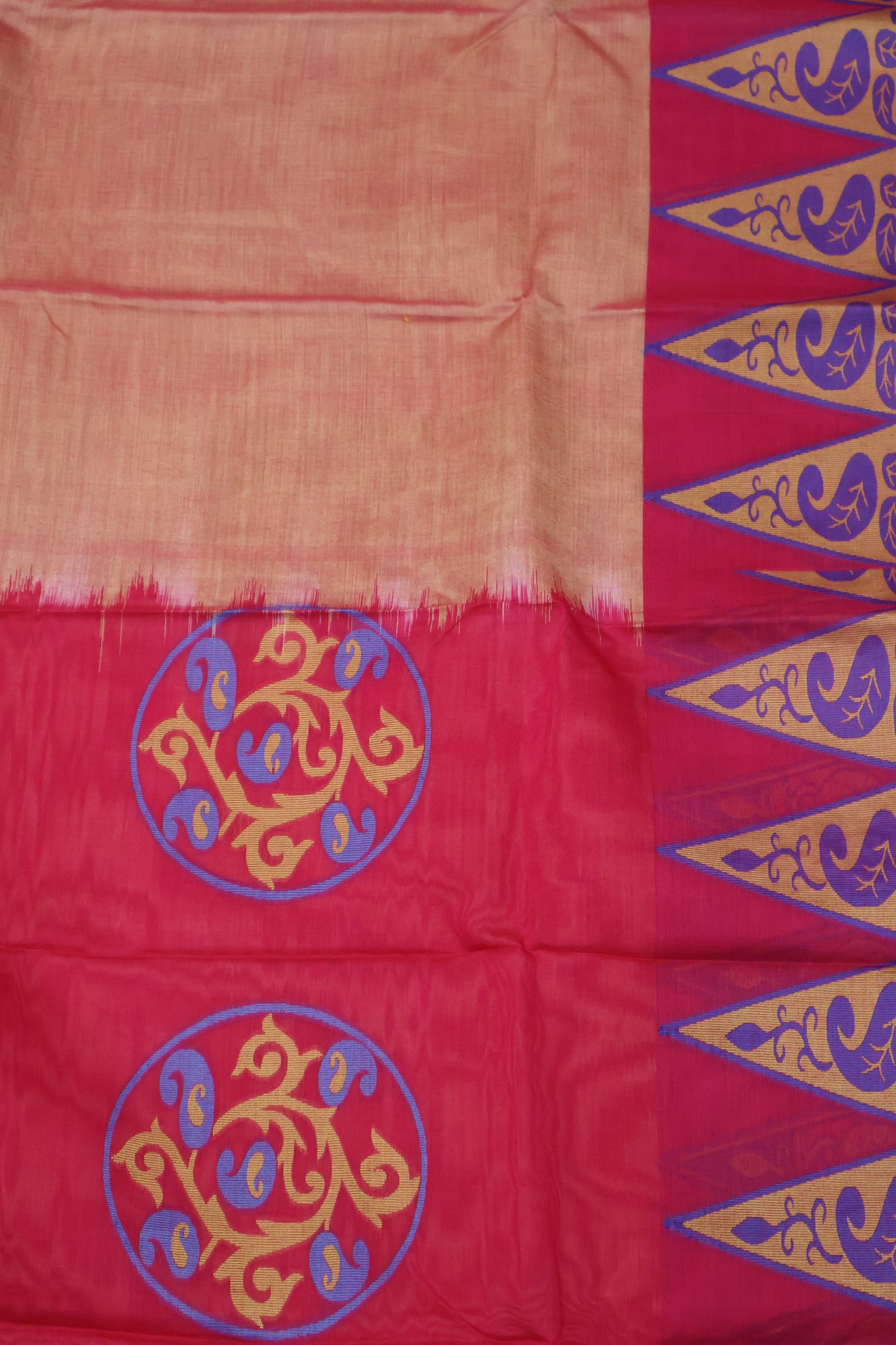 Dakka Cotton- Triangle Border-Pale Orange