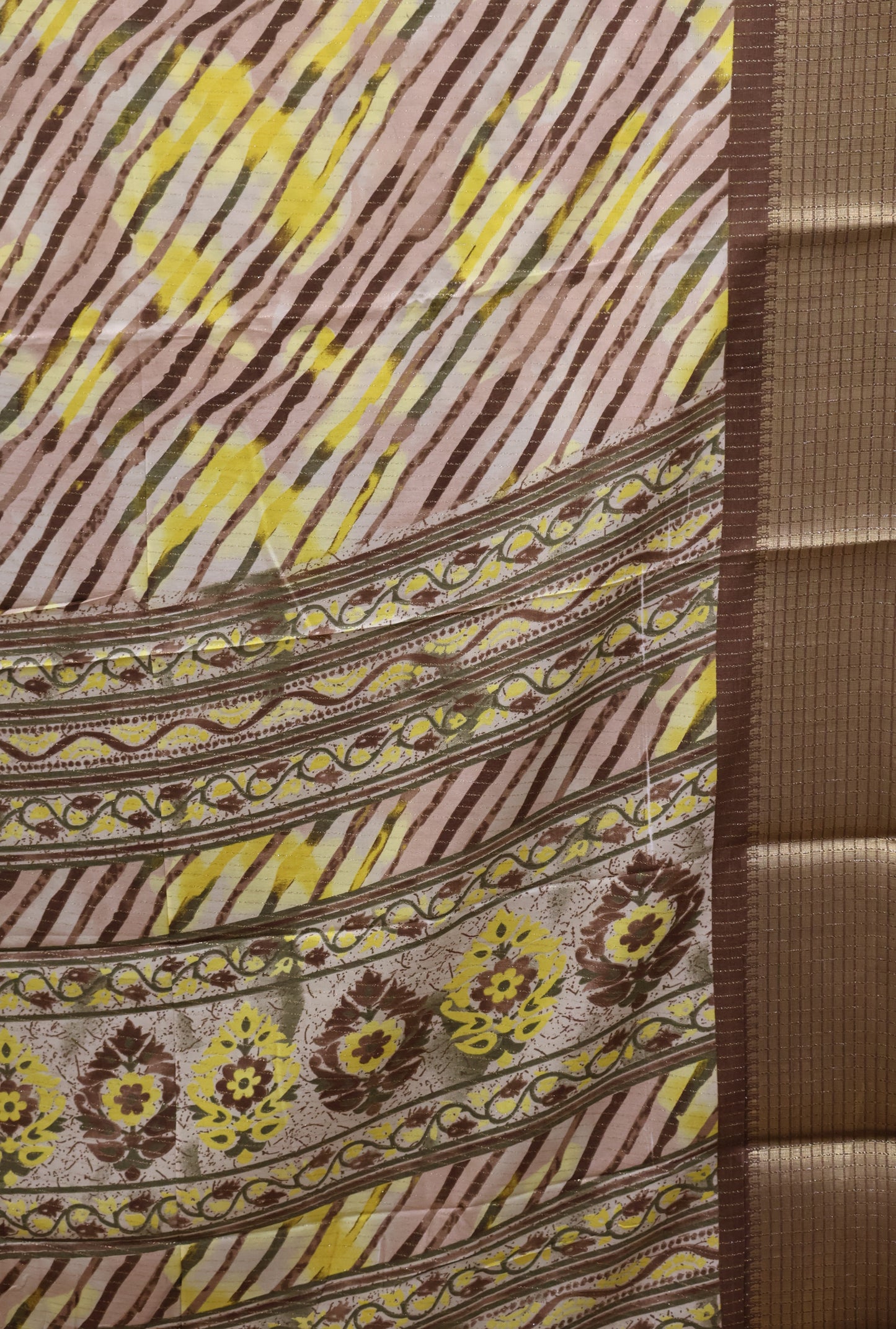 Dola Silk Saree Lehariya Pattern-Mustard
