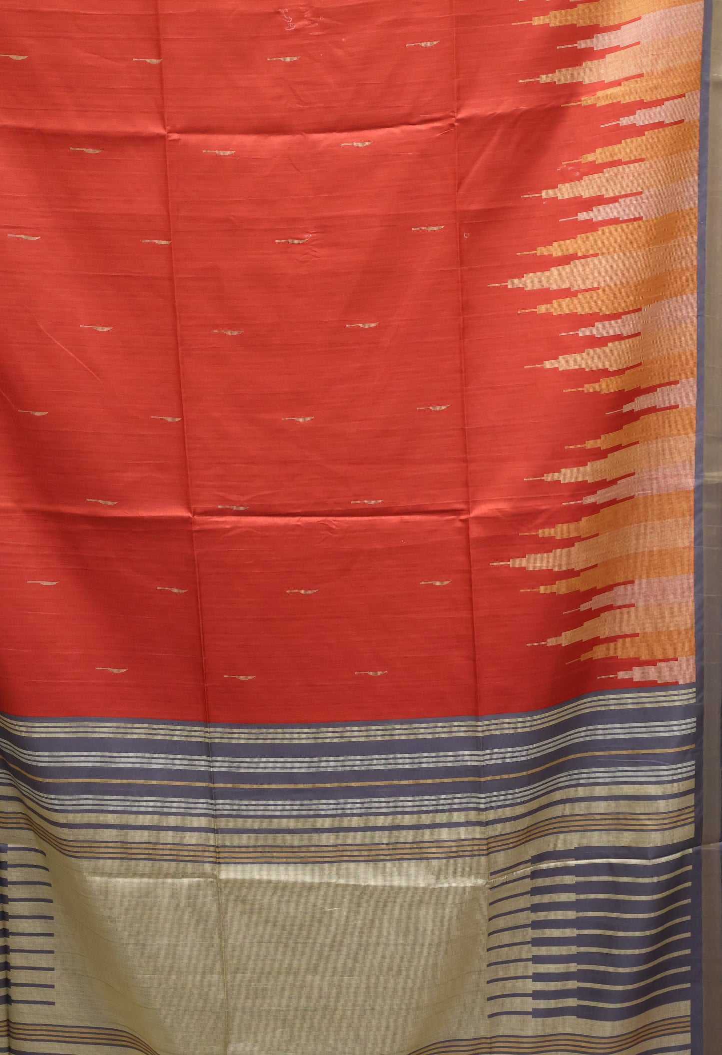 Semi Tussar Saree Tower Pattern-red