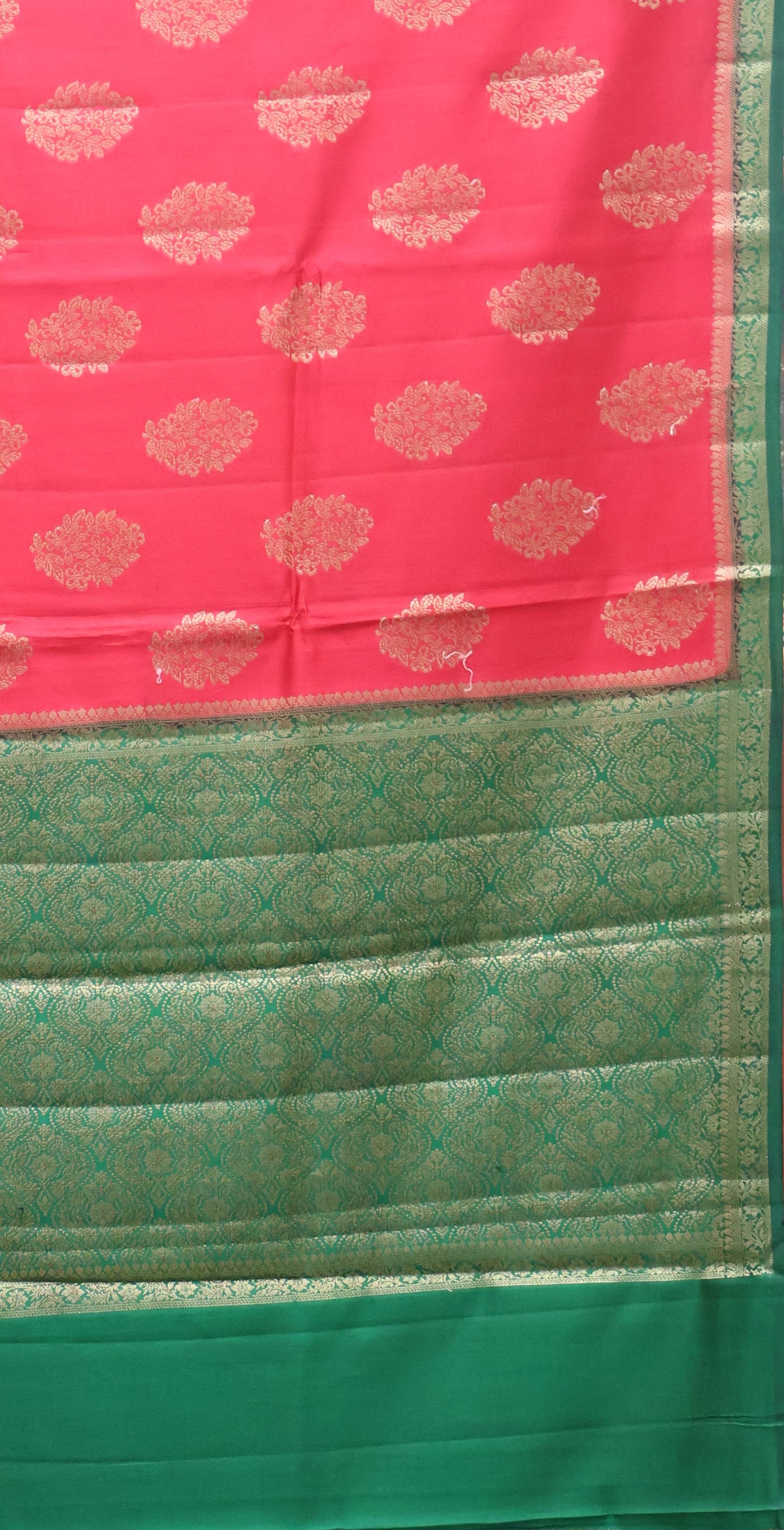 Pure Banarasi Saree Chiniya Silk with Contrast Pallu-Maroon