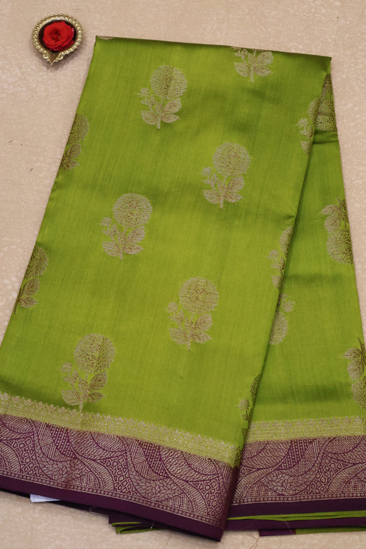Pure Banarasi Saree Chiniya Silk with Contrast Pallu-Mehandhi Green
