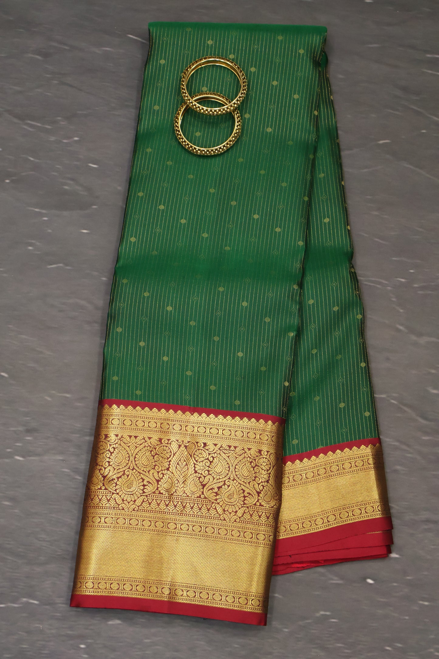 Pure Kanjivaram Silk Saree -Bottle Green