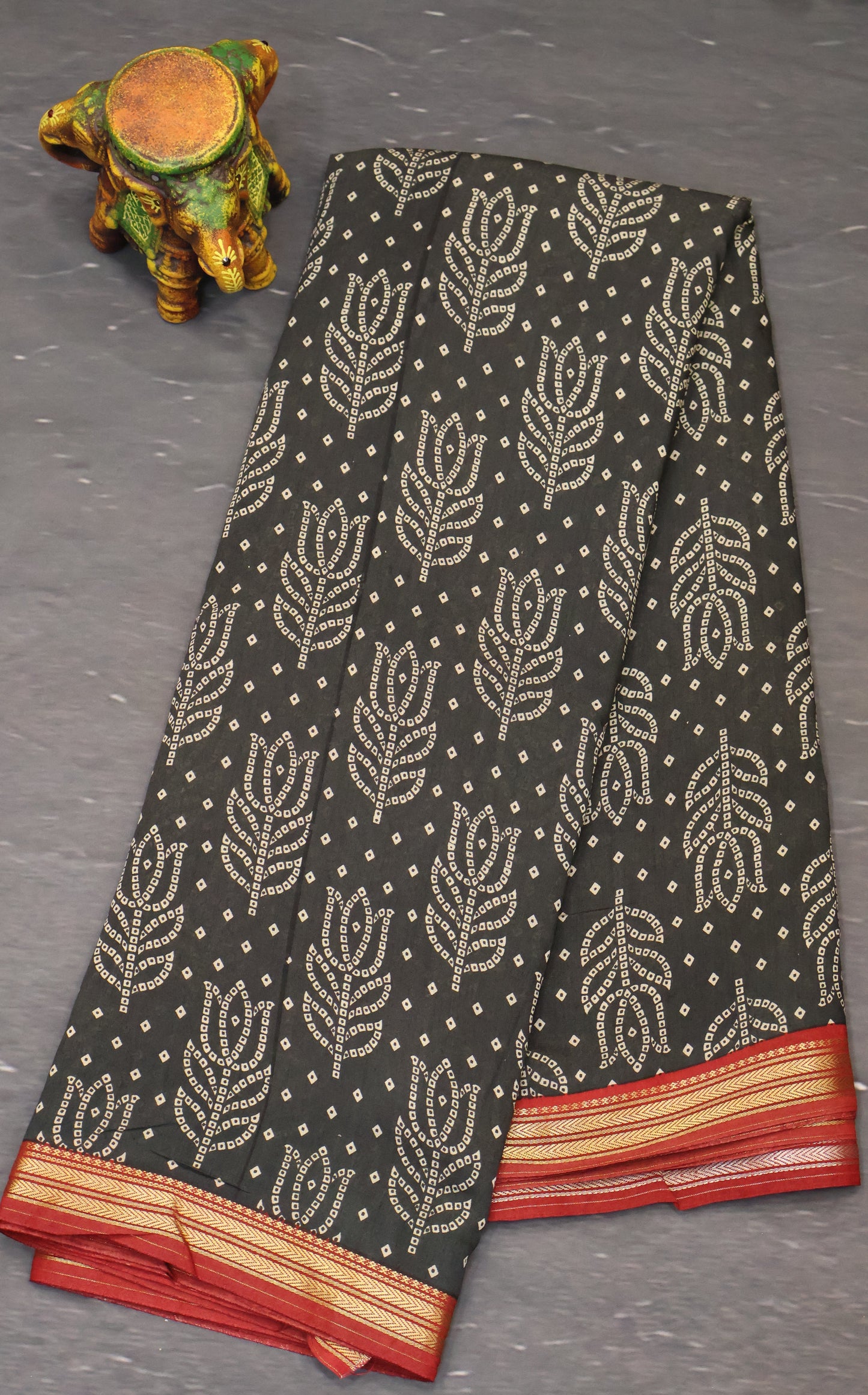 Viscose Saree-Black Lotus Bandhini Print