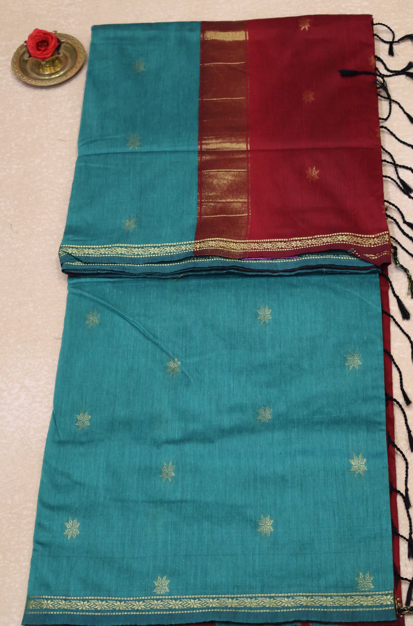 Maheswari Cotton Saree - Star Dark Green