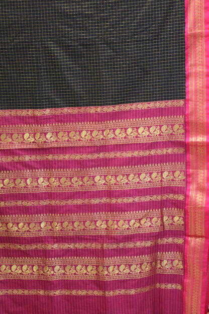 Kalyani Cotton-Checkred Black