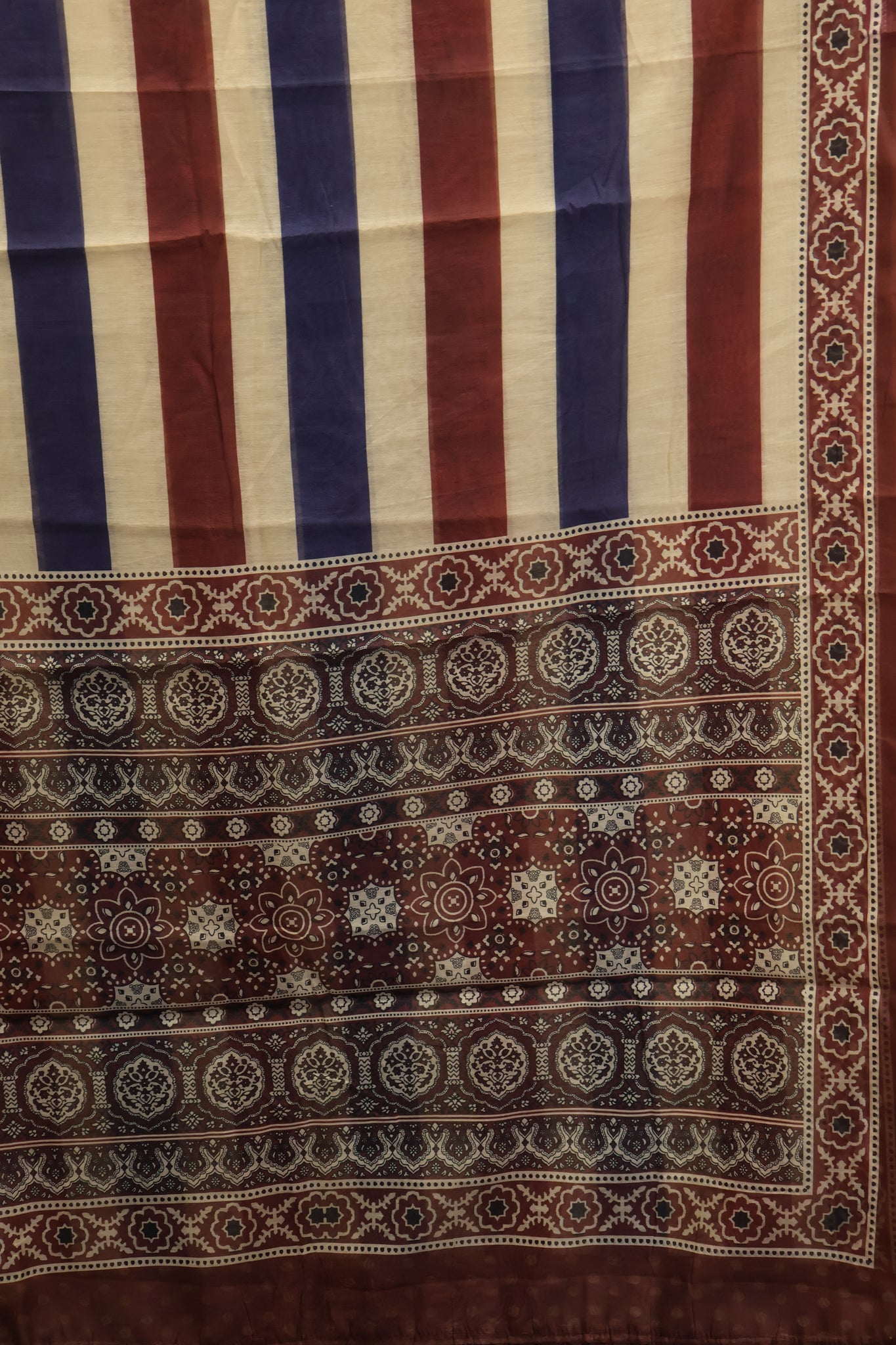 Semi Chanderi Saree-Maroon Vertical Pattern