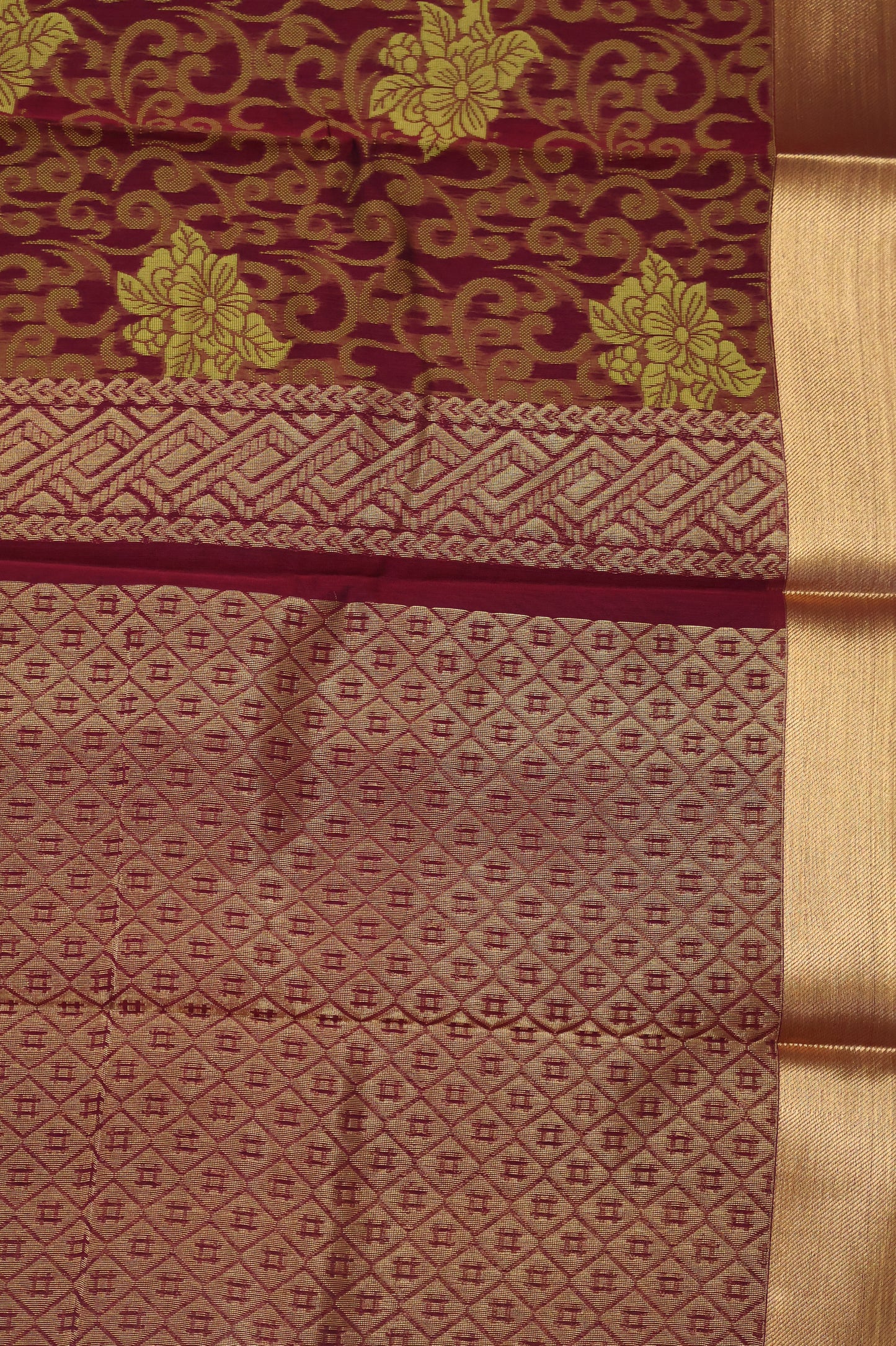 Kora Silk Cotton Saree - Creeper Pattern-Maroon