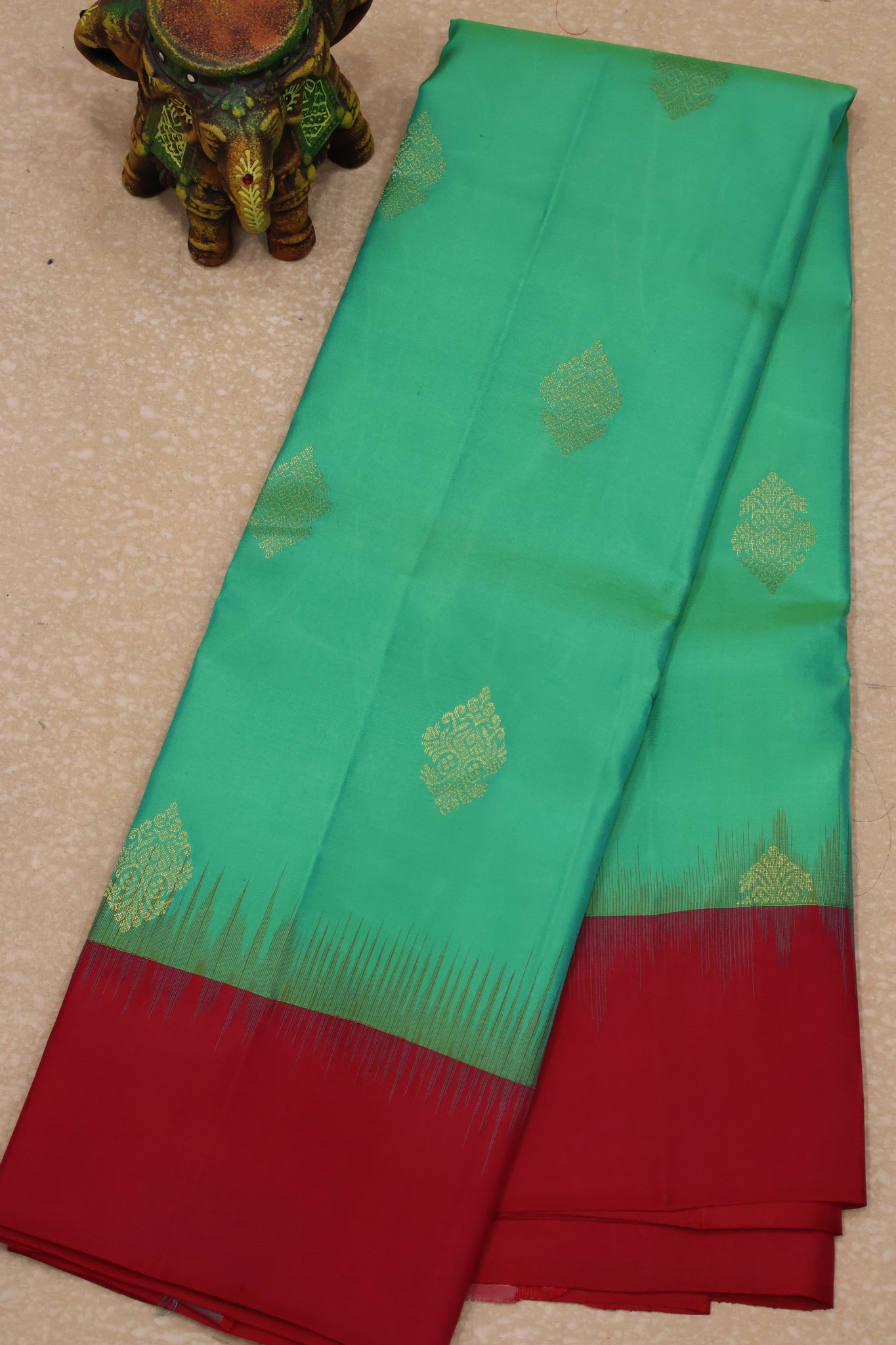 Mithilam-Pure Kanchipuram Festive Silk Saree-Green Red