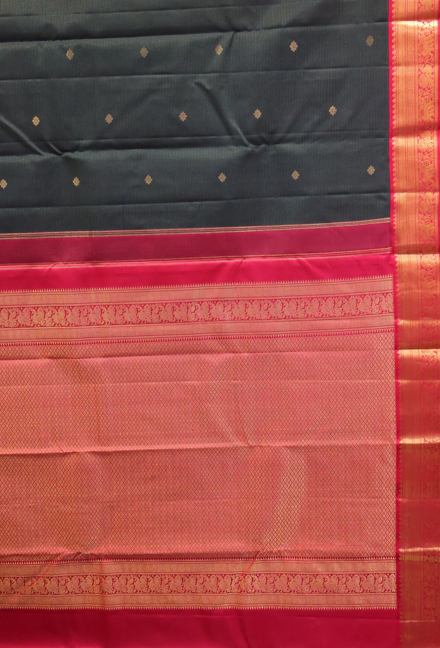 Pure Kanjivaram Silk Saree - Green Anam Vairaoosi