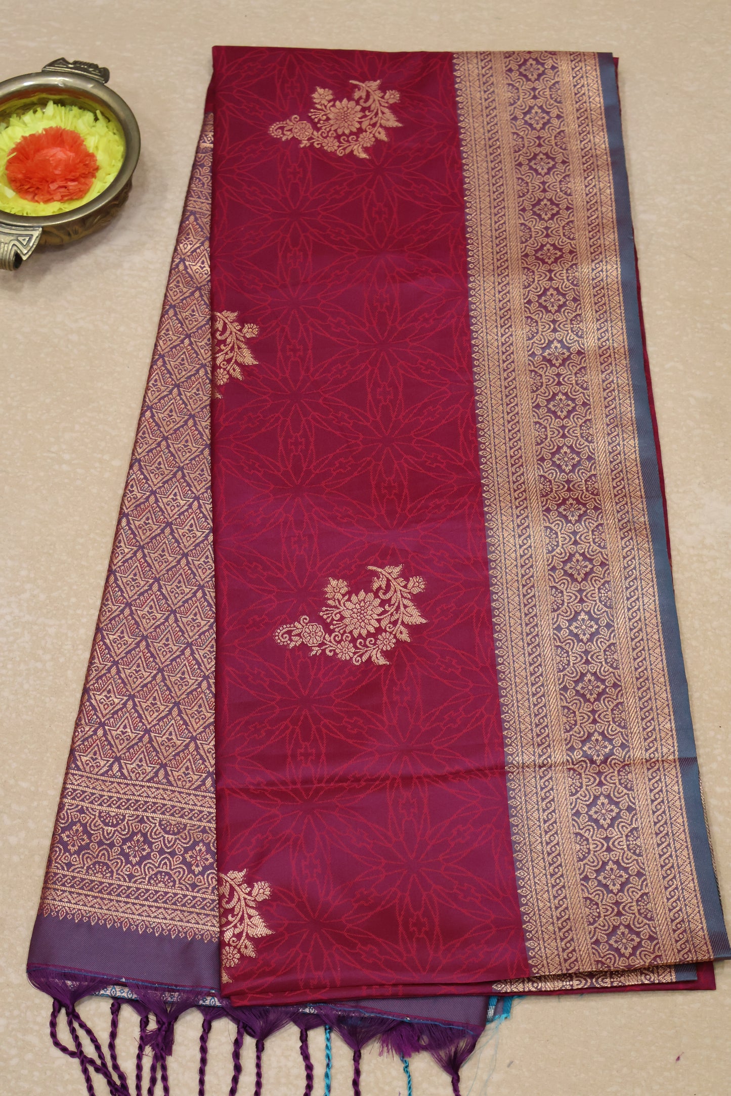 Semi Soft Silk Saree-Maroon Floral Body