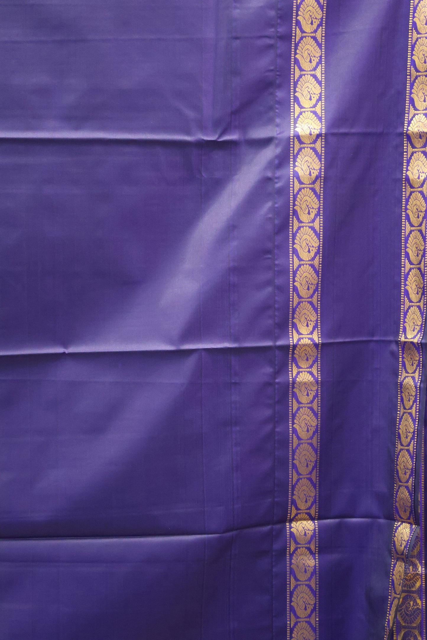 Semi Gadwal Silk Saree-Lite Green Elephant Border