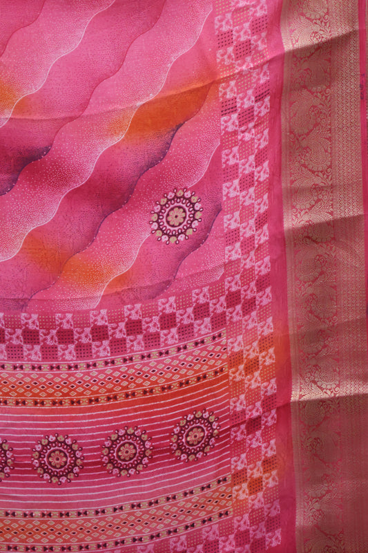 Shiffon Saree-Green Sindoor Wavy Border
