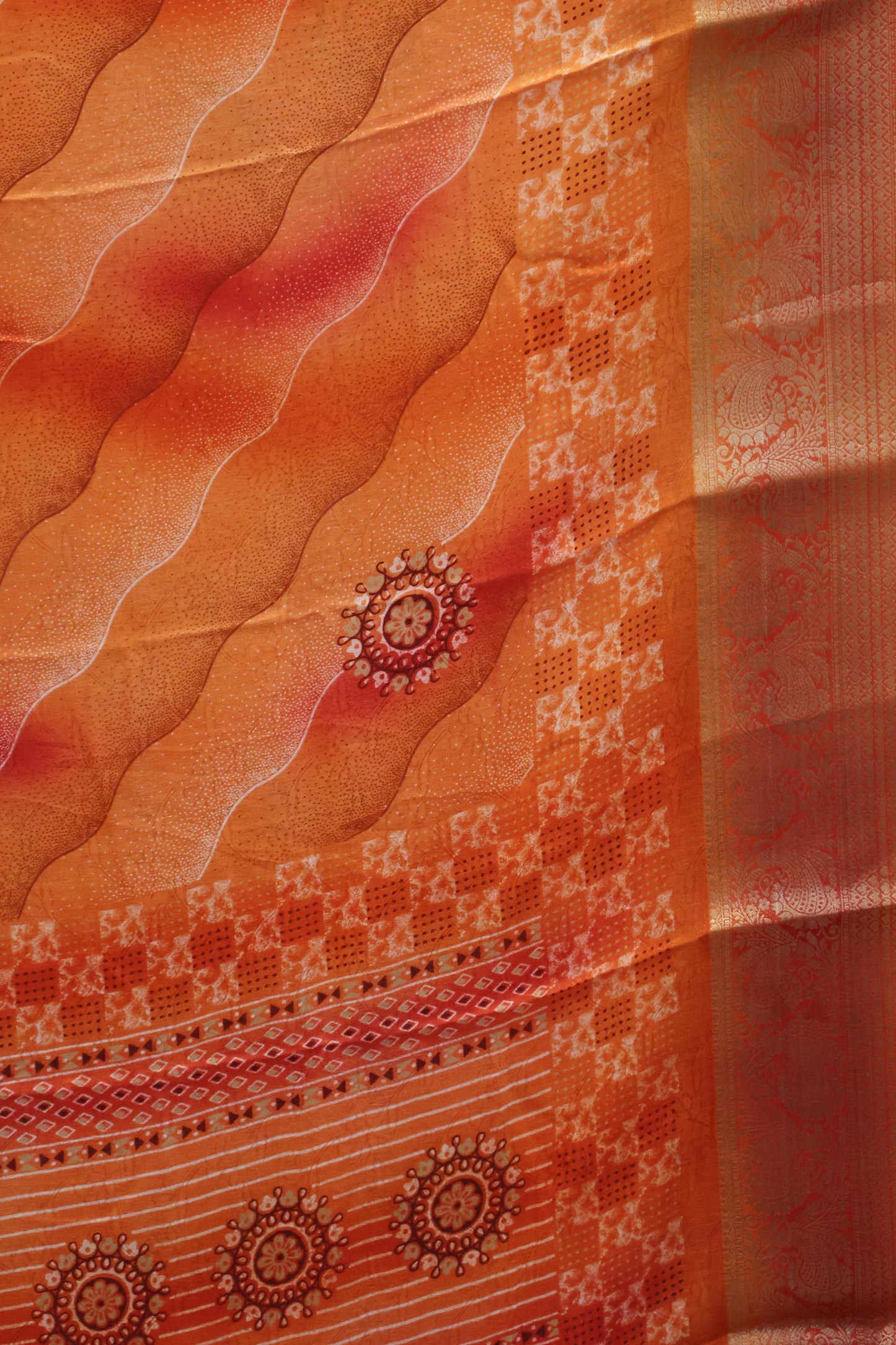 Shiffon Saree-Green Sindoor Wavy Border