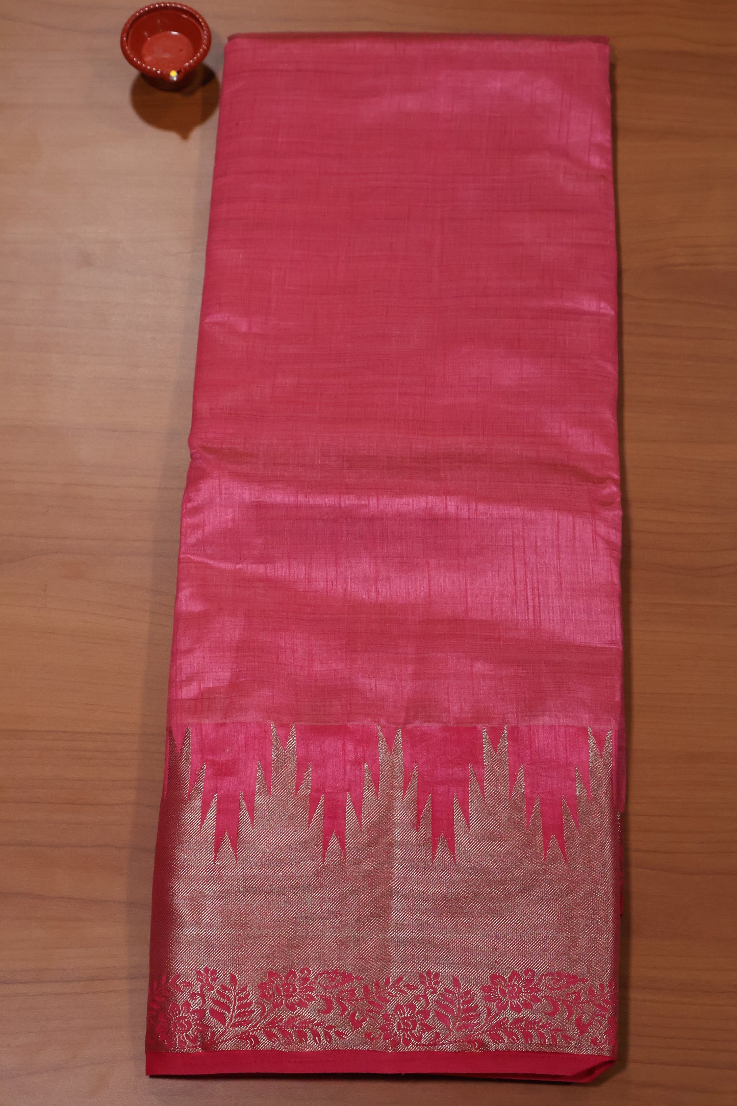 Semi Tussar Saree - Pink Temp Flower